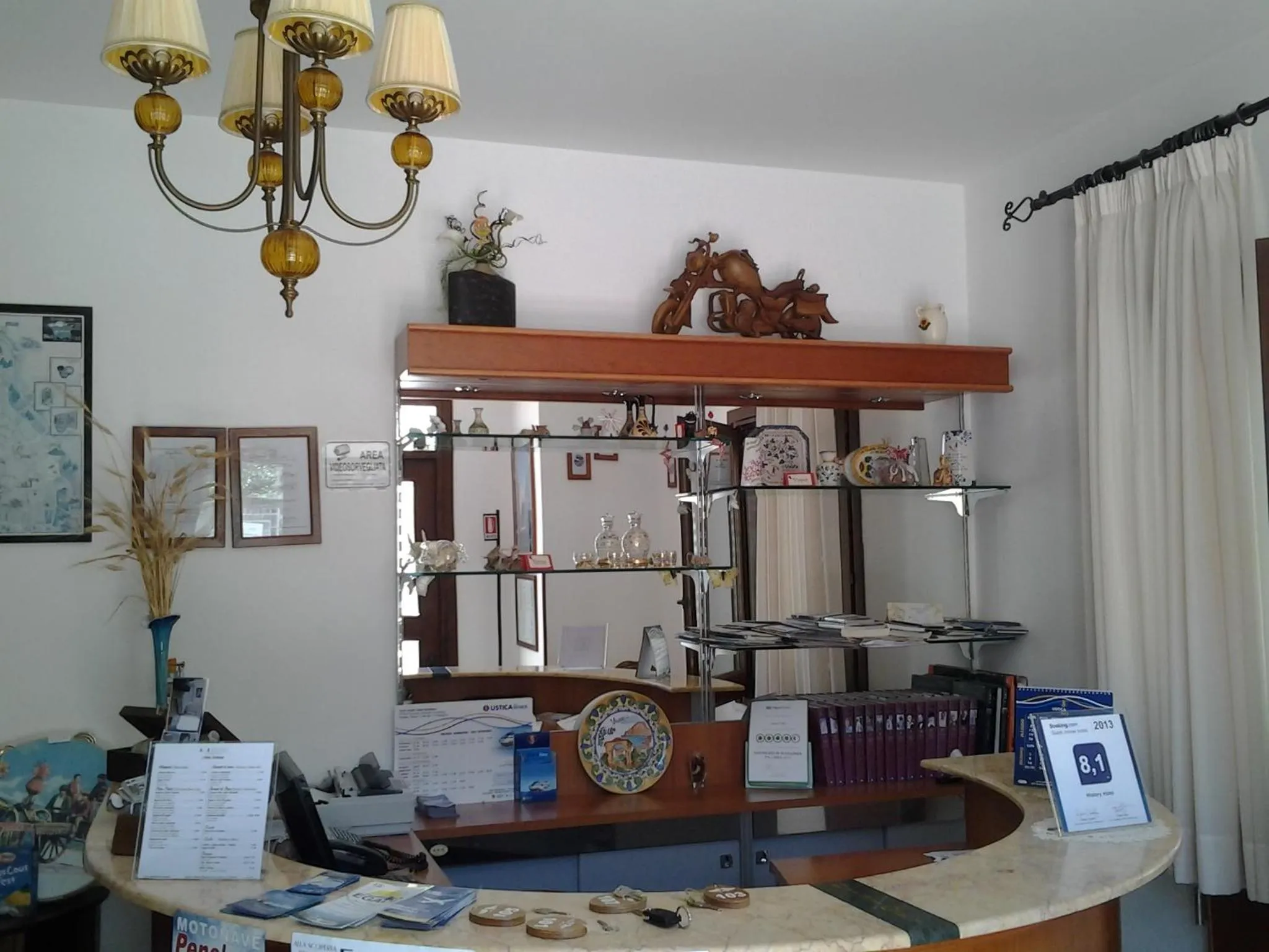 Lobby or reception in History Hotel