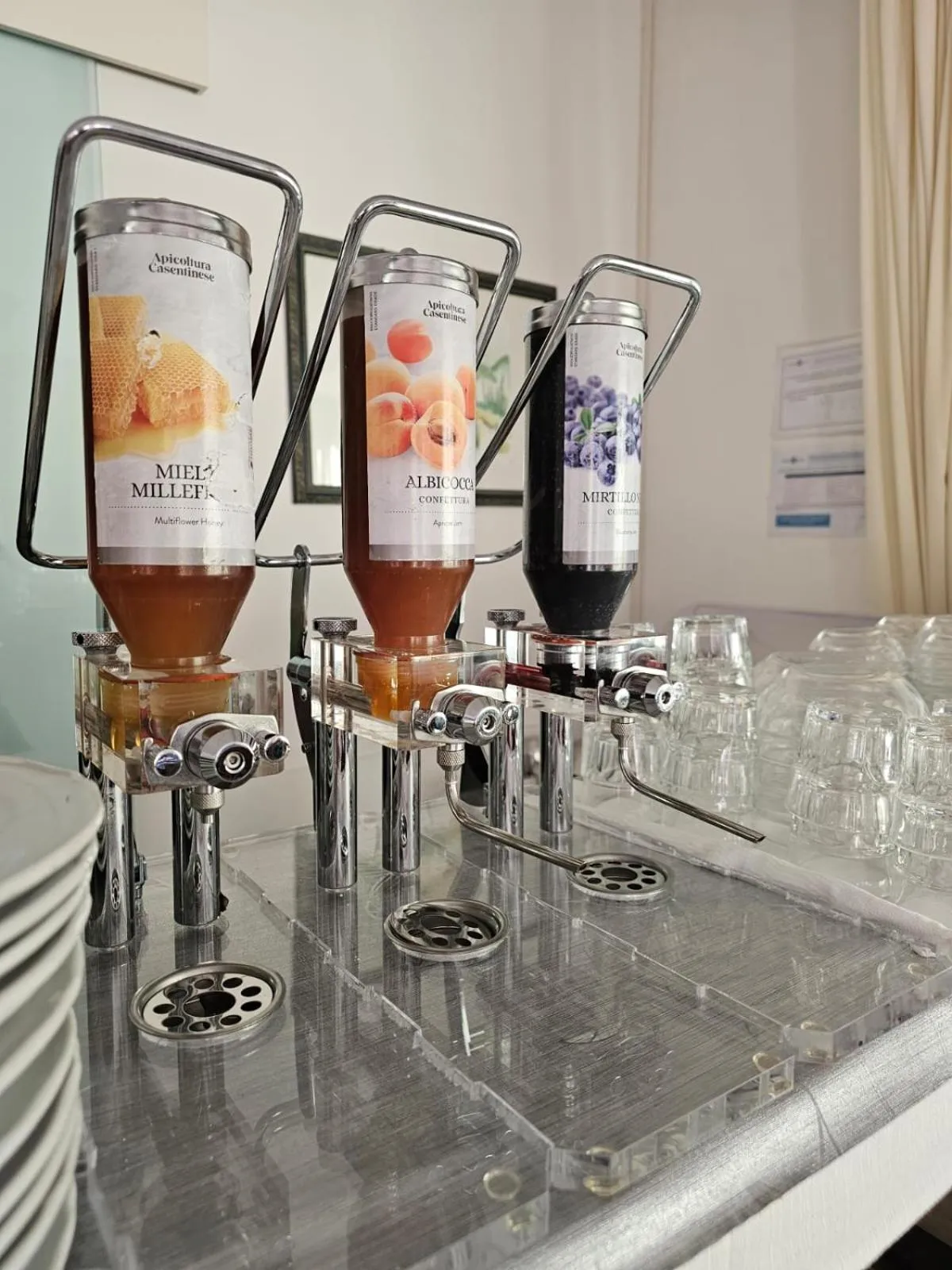 Breakfast in Hotel Costanza