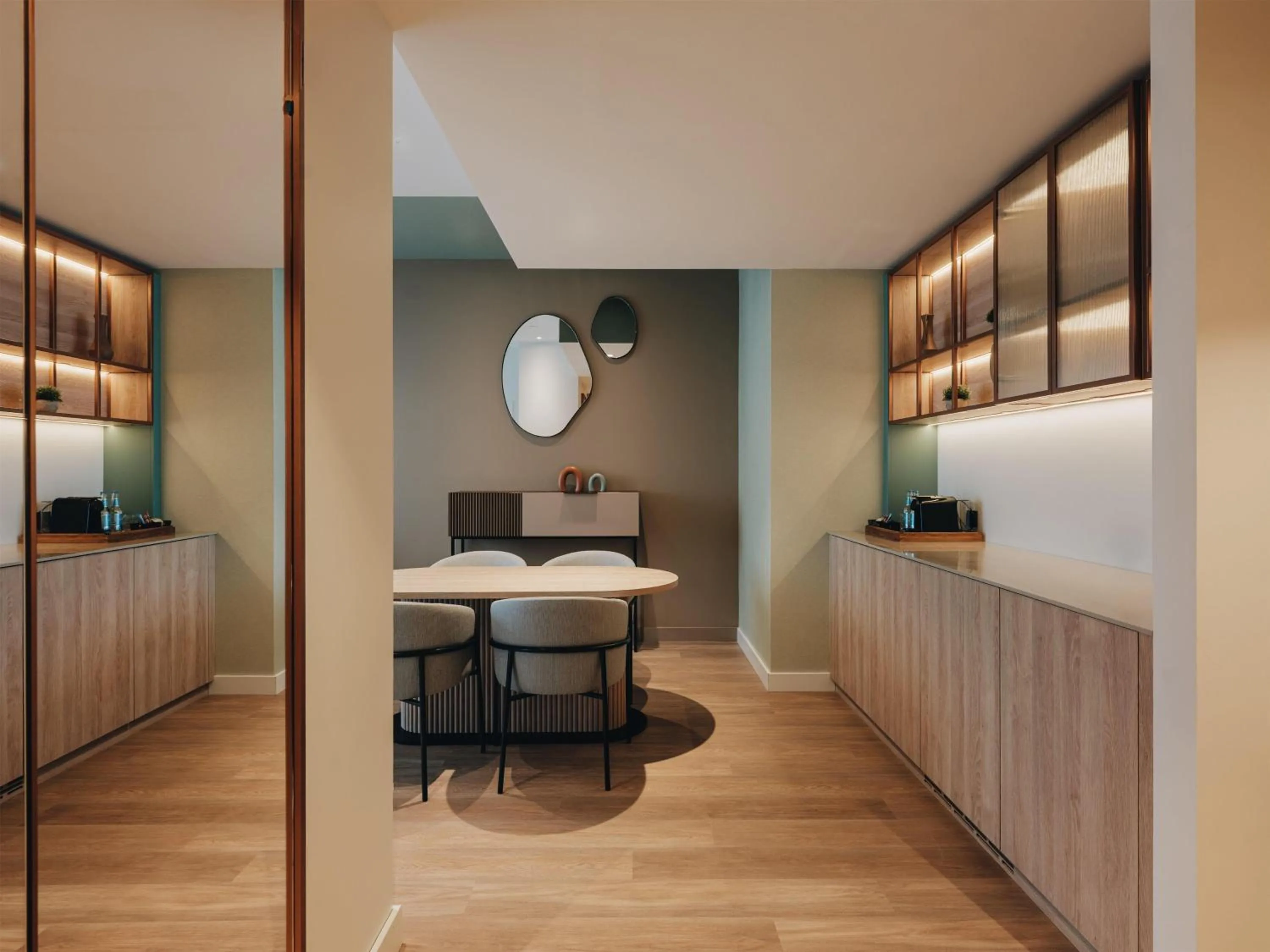 Photo of the whole room in Hyatt Place Tallinn