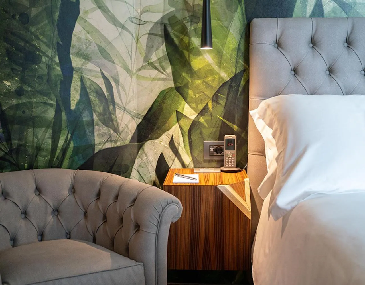 Bedroom, Bed in Villa Lario Resort Mandello