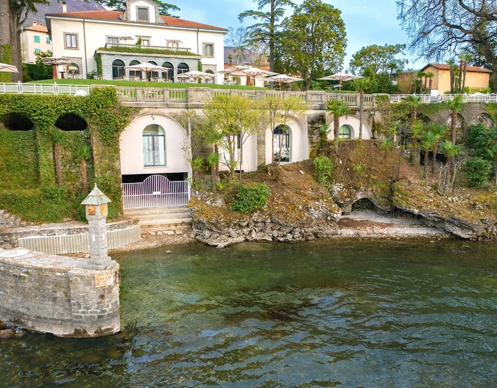 Property building in Villa Lario Resort Mandello
