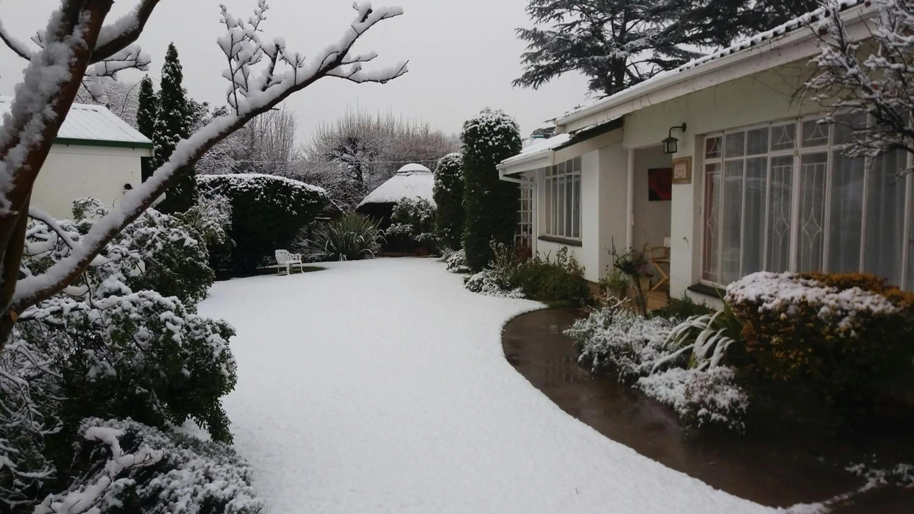 Property building in Rosewood Corner, Clarens