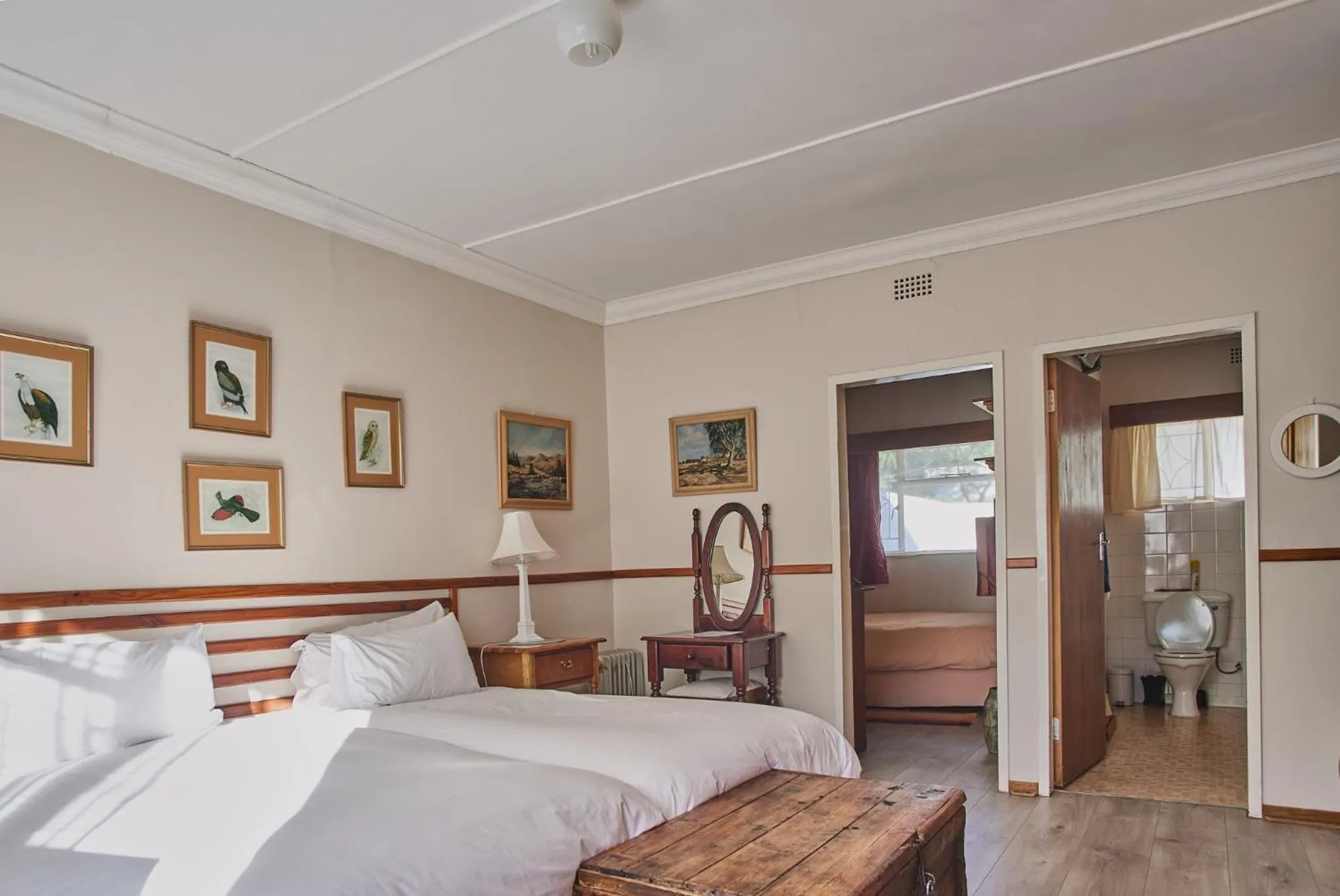 Photo of the whole room, Bed in Rosewood Corner, Clarens
