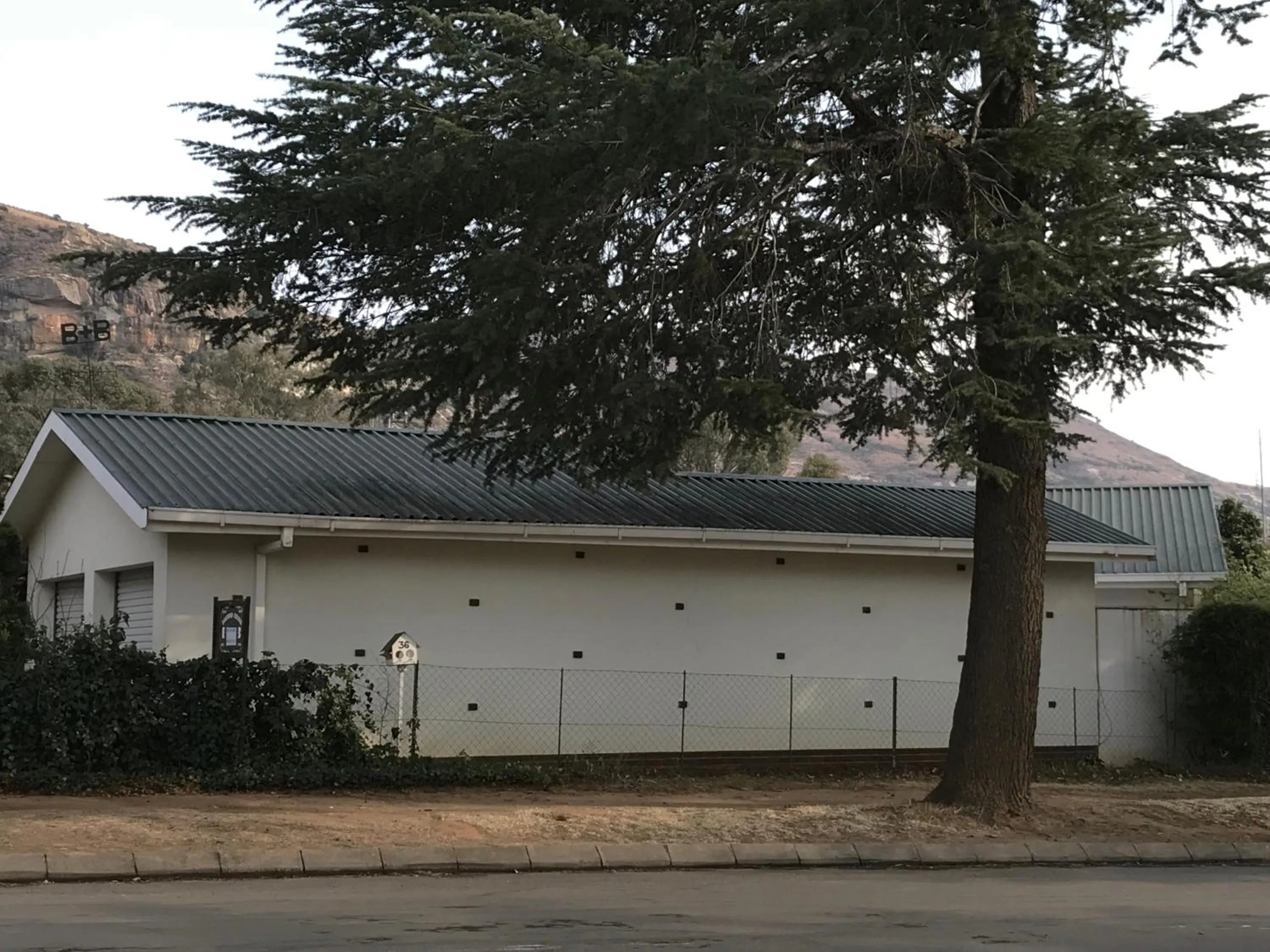 Property building in Rosewood Corner, Clarens