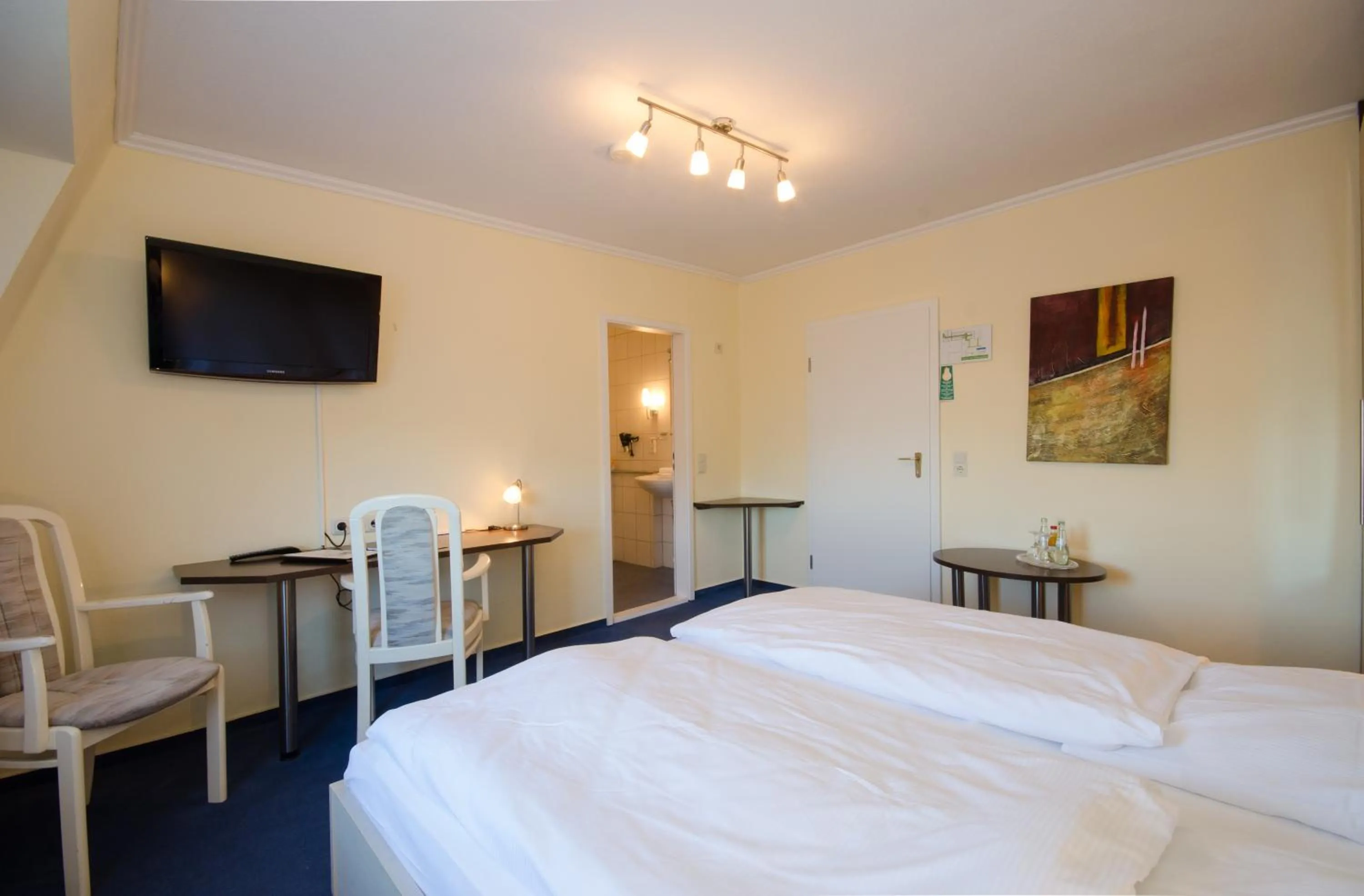 Bedroom, Bed in Hotel Lange