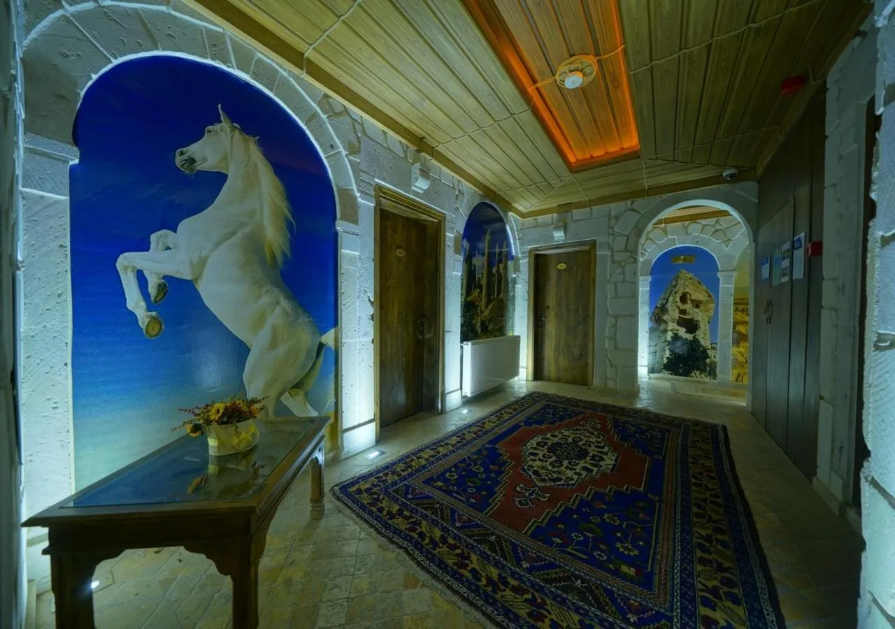 Decorative detail in ShoeString Stone House