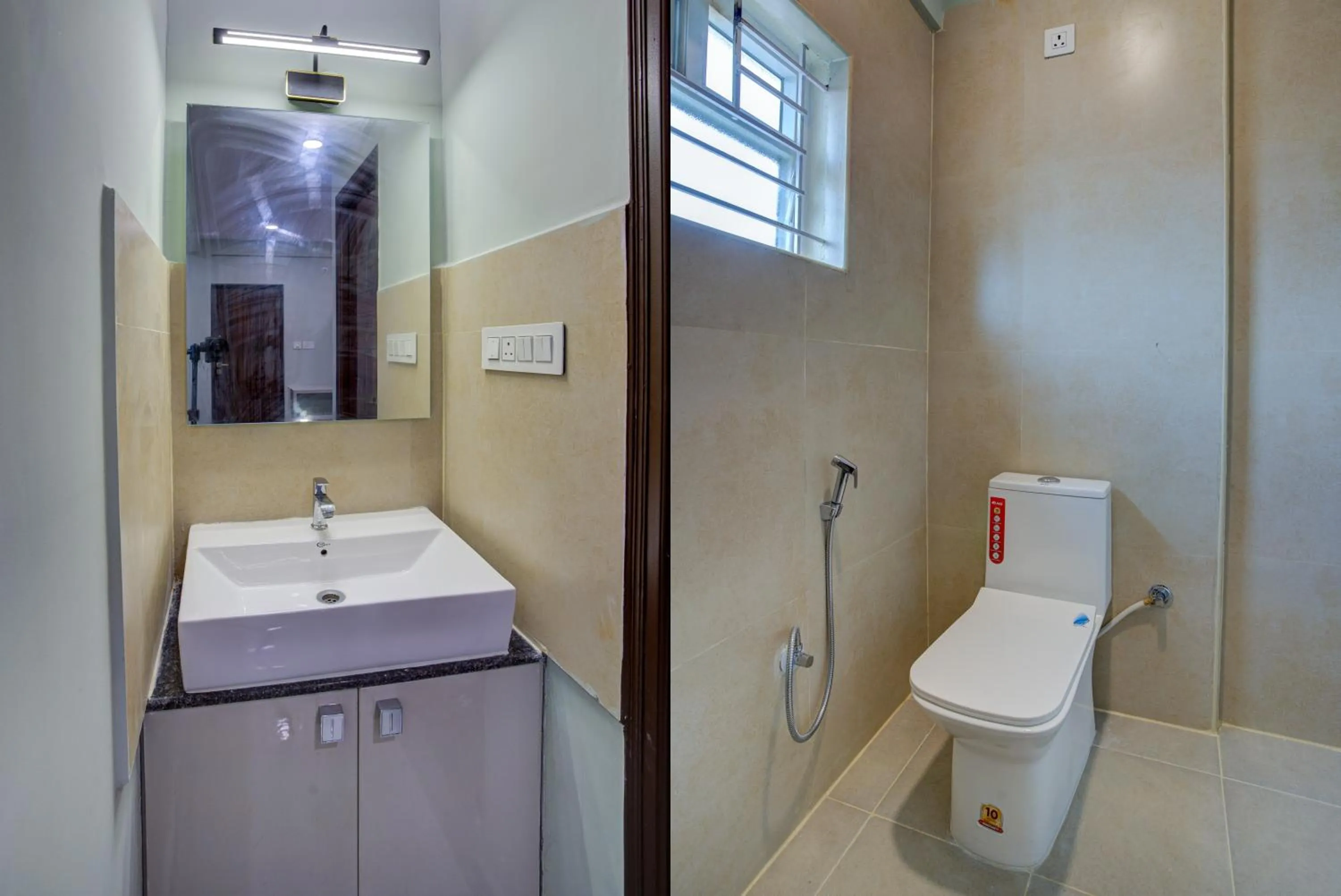 Toilet in Hotel Well Suites Near Electronic City 400 Mtr