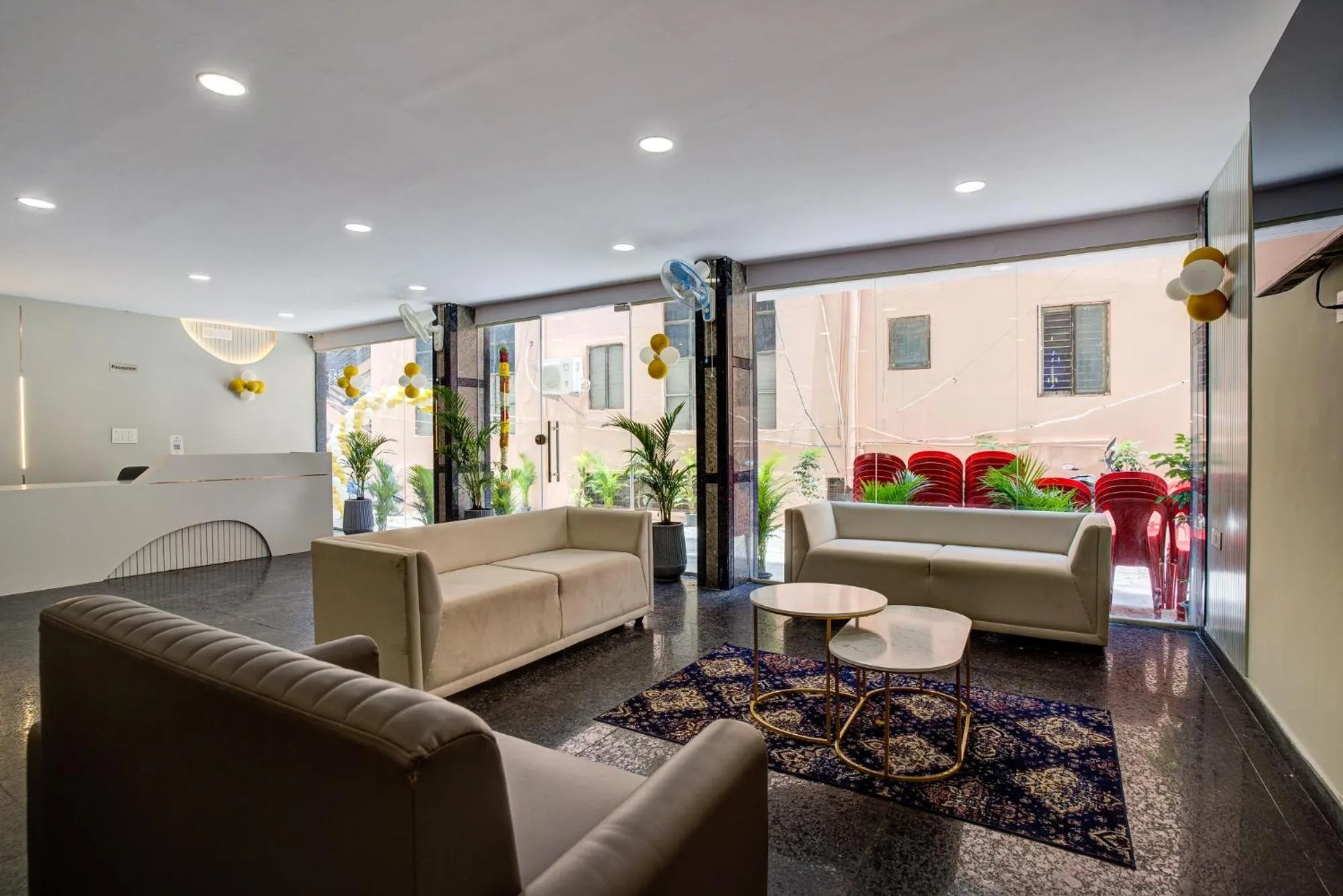 Lobby or reception in Hotel Well Suites Near Electronic City 400 Mtr