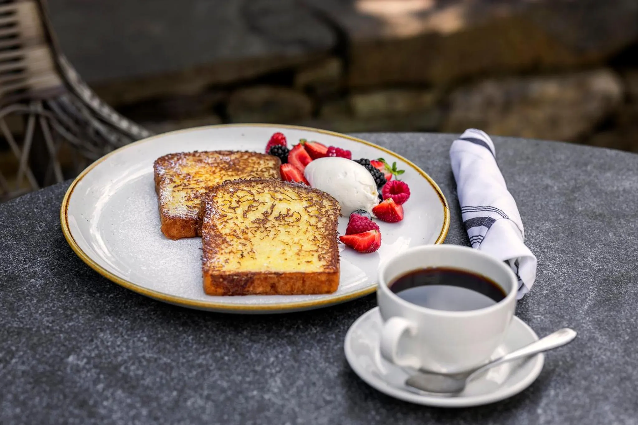 Restaurant/places to eat in Kimpton Taconic Hotel by IHG