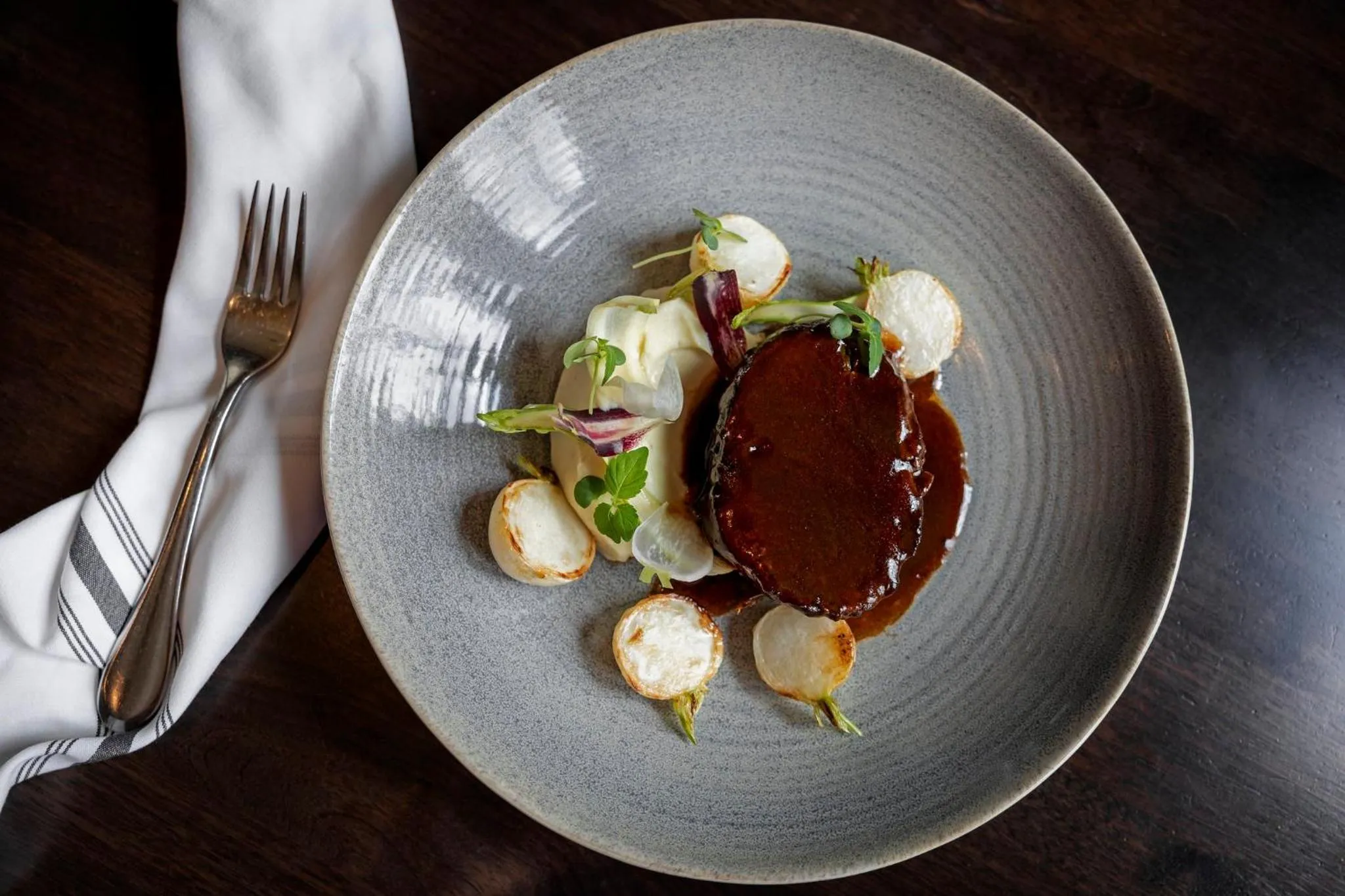 Restaurant/places to eat in Kimpton Taconic Hotel by IHG