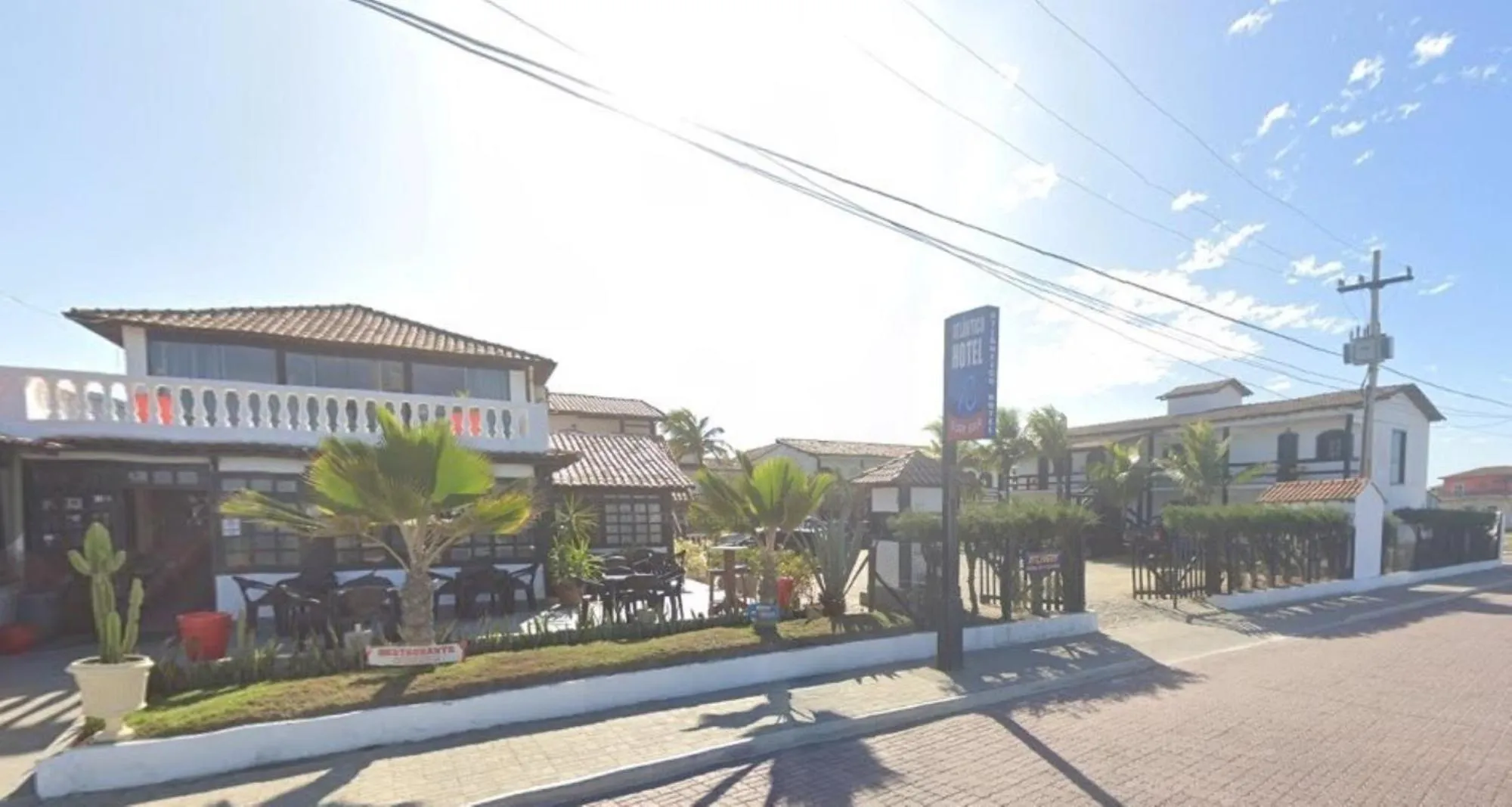 Facade/entrance in Atlântico Hotel