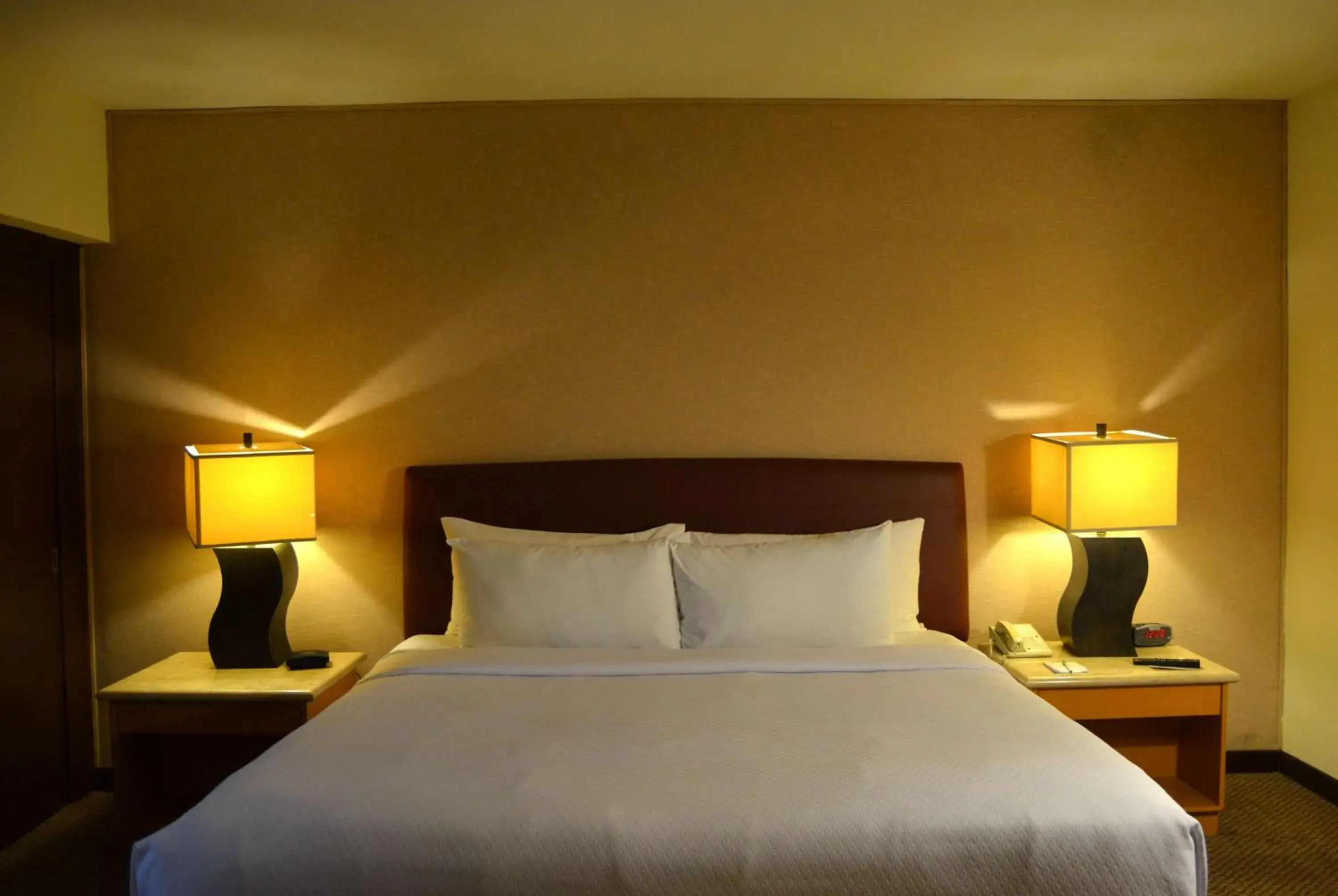 Family Suite with Sofa Bed - Non-Smoking in Wyndham Garden Guadalajara Expo Plaza del Sol Family Suite with Sofa Bed - Non-Smoking in Wyndham Garden Guadalajara Expo Plaza del Sol