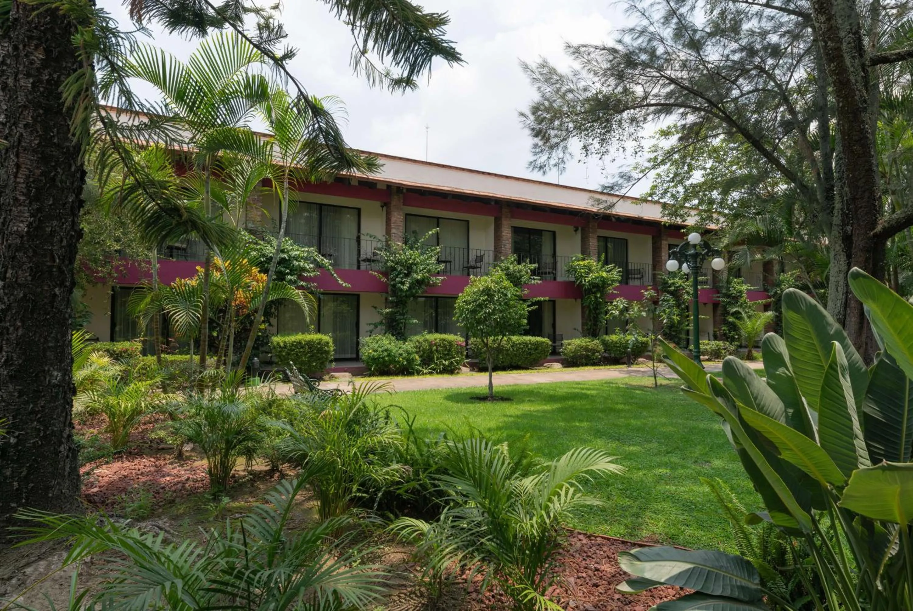 Property building in Wyndham Garden Guadalajara Expo Plaza del Sol