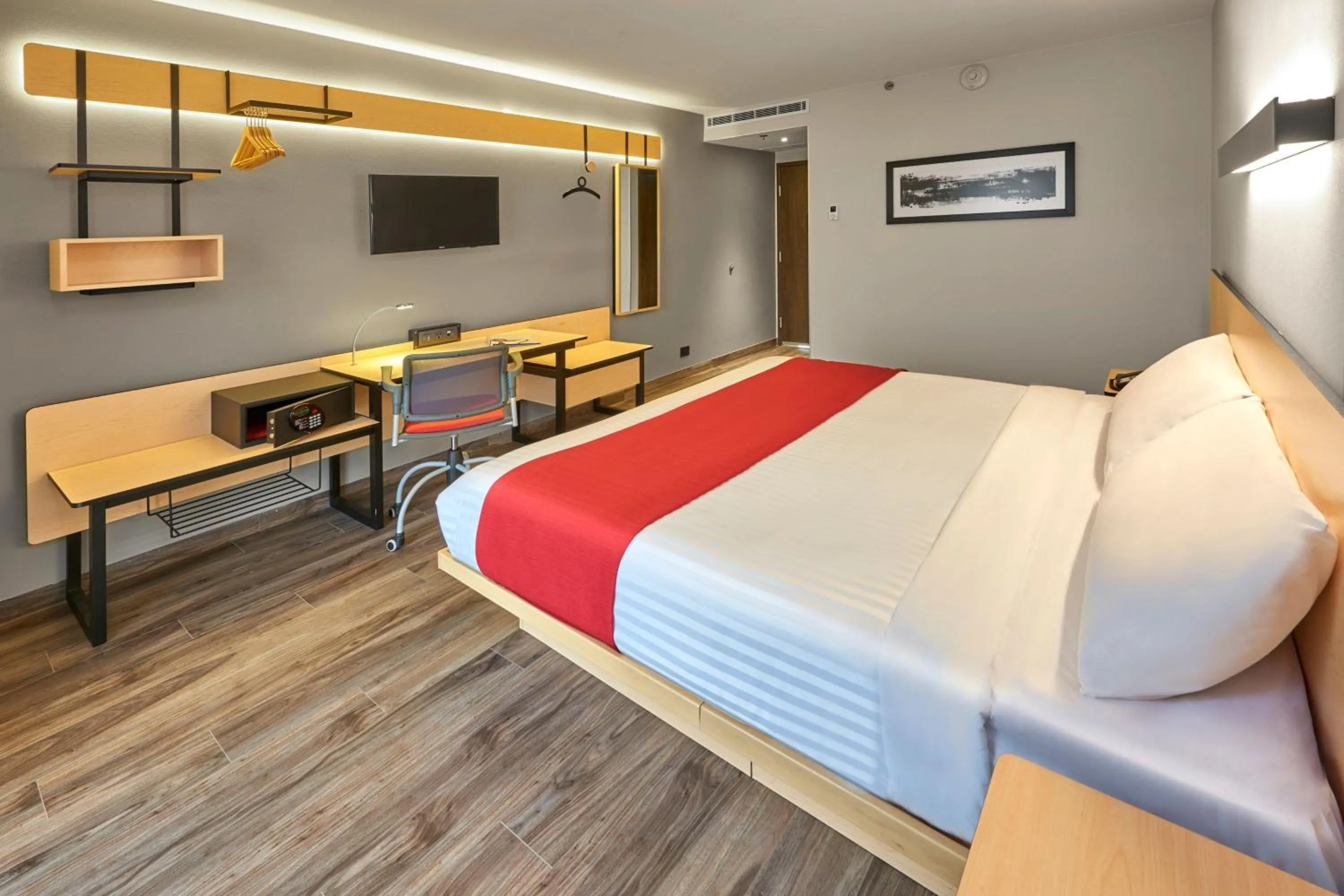 Bedroom, Bed in City Express Plus by Marriott Guadalajara Palomar