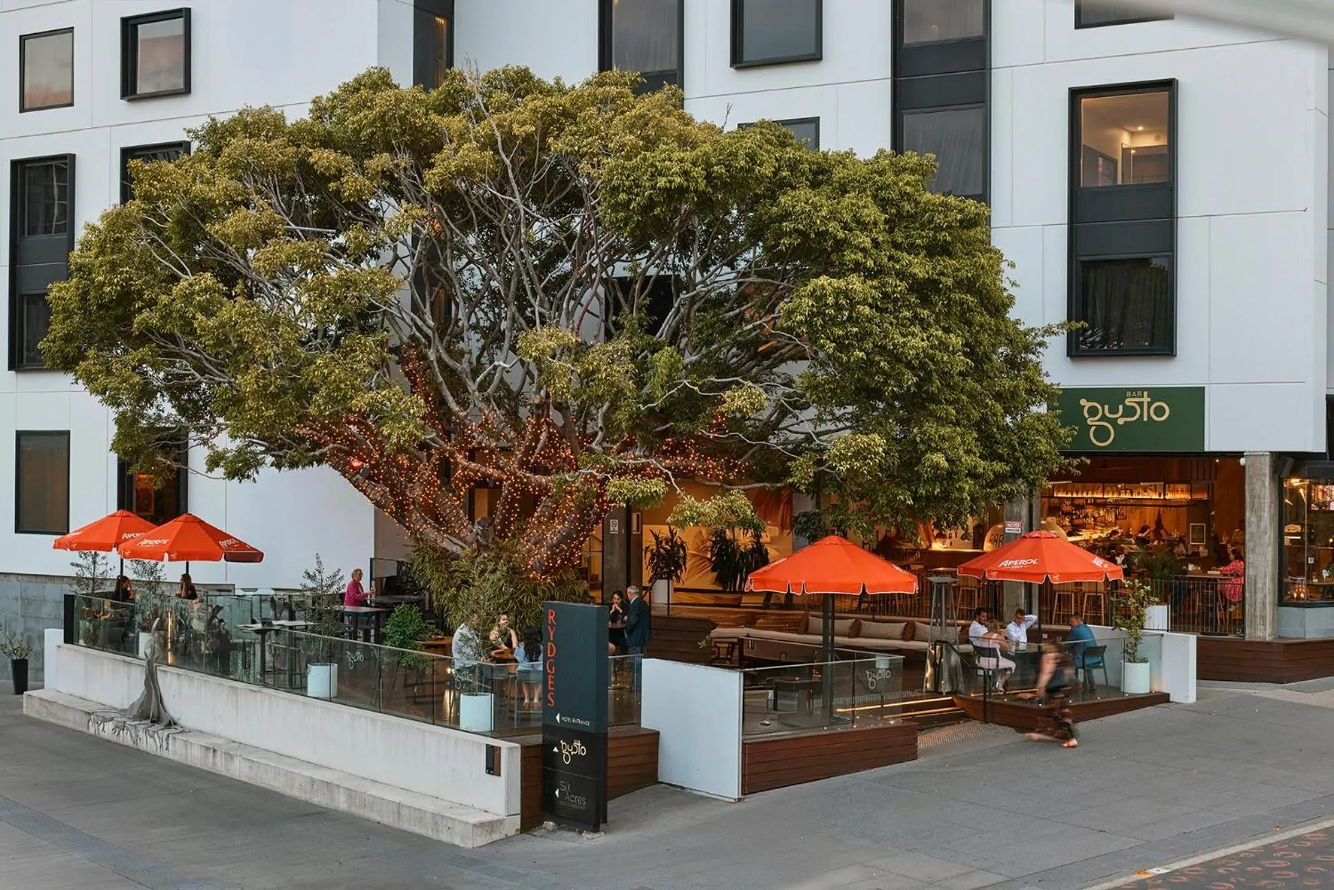 Property building in Rydges Fortitude Valley