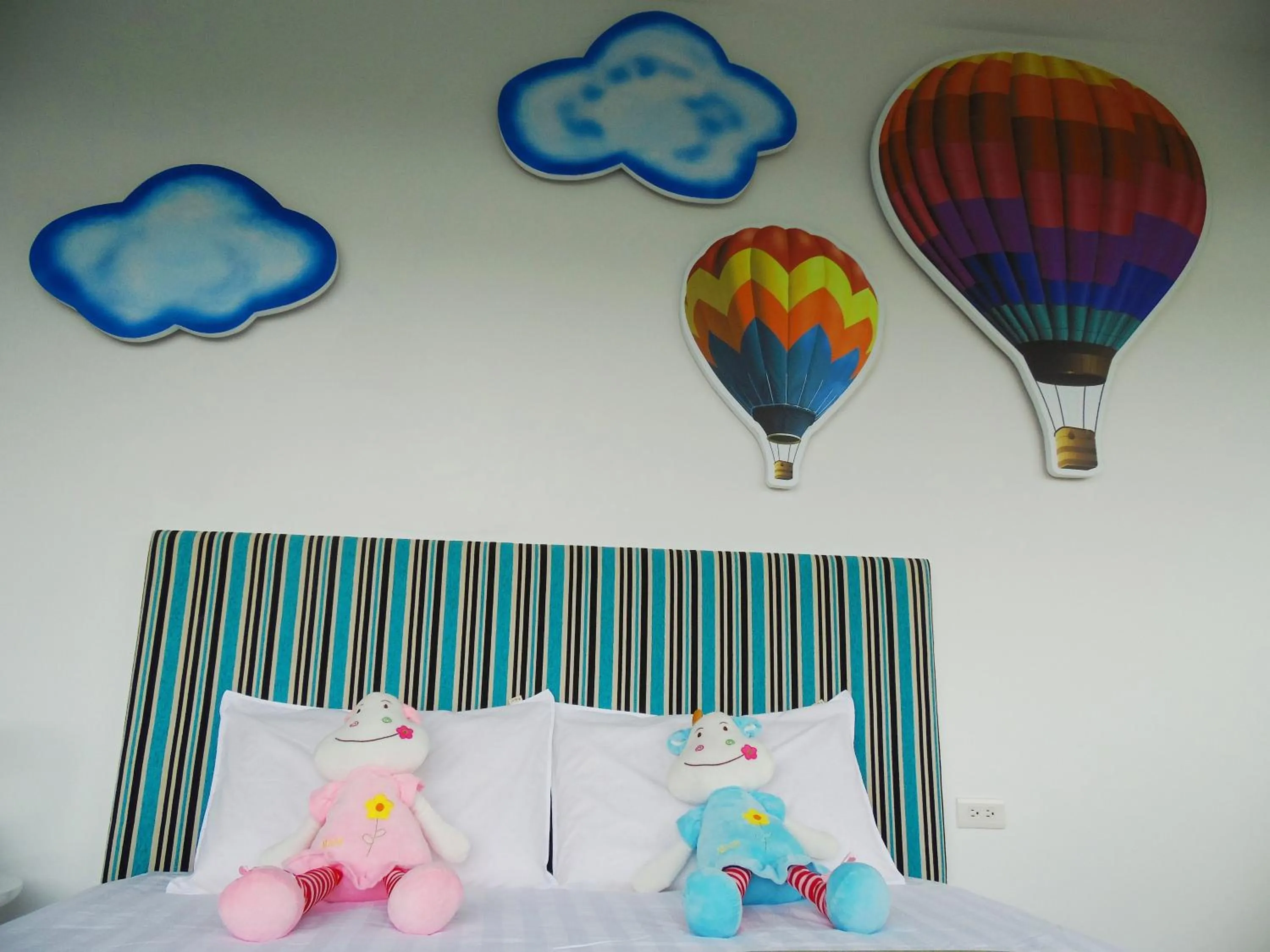 Bedroom, Bed in Footprint Garden B&B