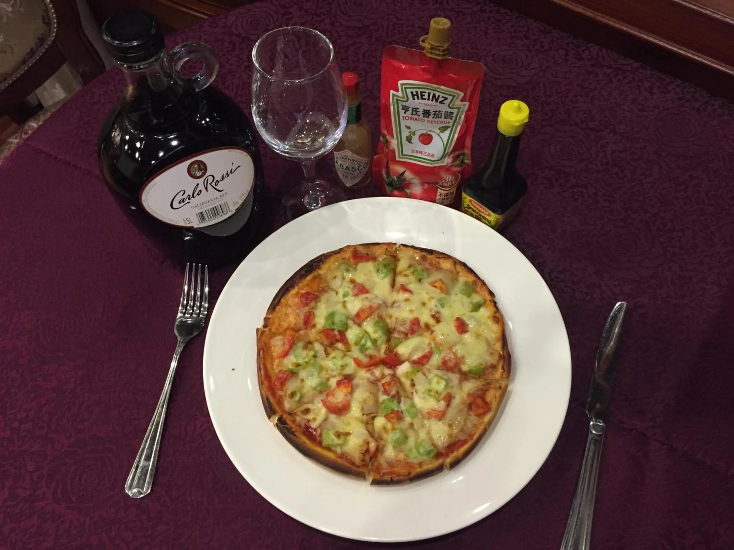 Food and drinks in Junshe Boutique Guest House-Complementary pick up servie for a 3-night stay in a deluxe room