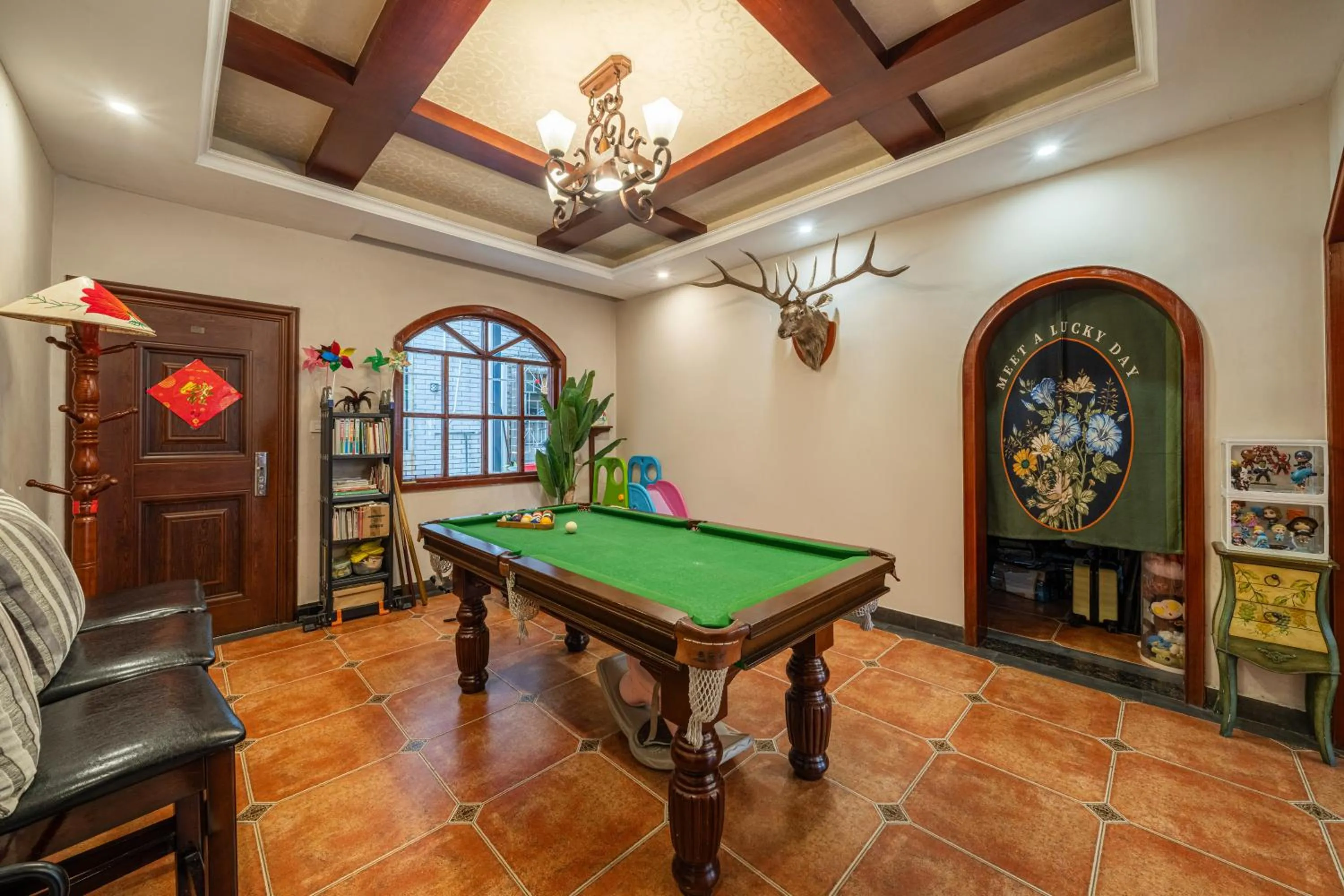 Billiard in Junshe Boutique Guest House-Complementary pick up servie for a 3-night stay in a deluxe room