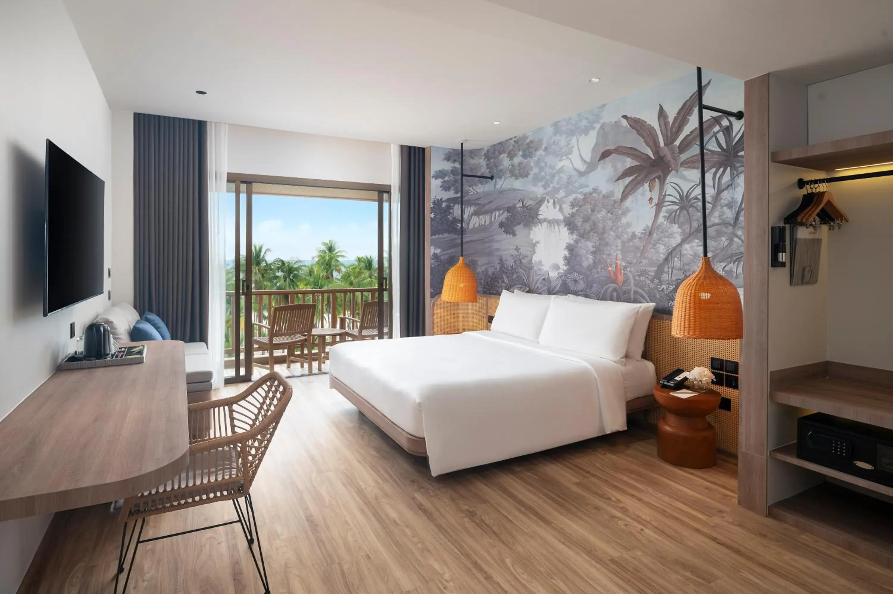 Deluxe Ocean View King in Amari Bangsaen Formerly The Tide Resort Bangsaen Deluxe Ocean View King in Amari Bangsaen Formerly The Tide Resort Bangsaen