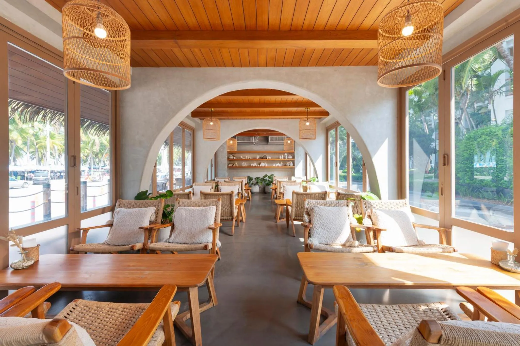 Restaurant/places to eat in Amari Bangsaen Formerly The Tide Resort Bangsaen