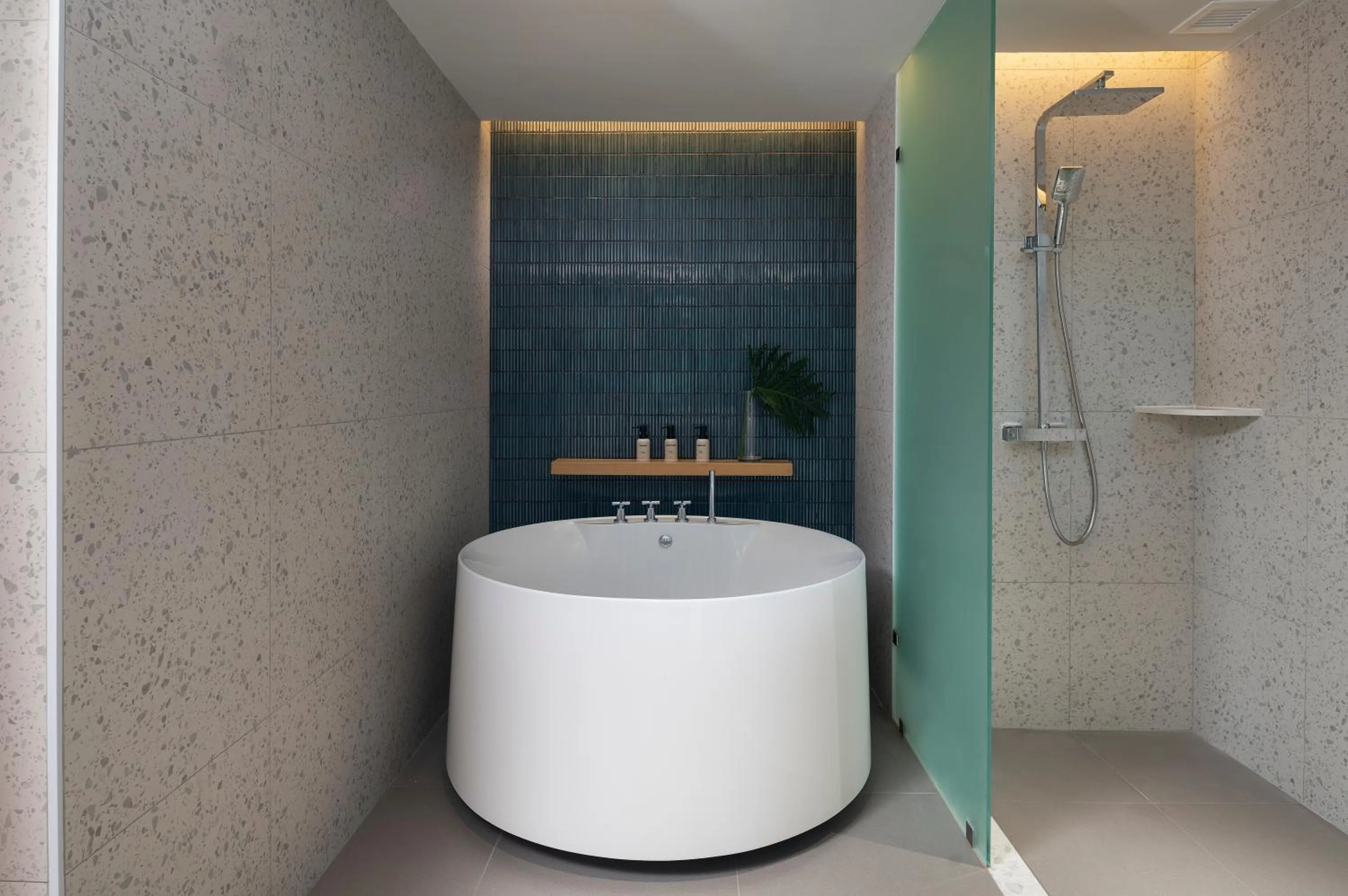 Shower in Amari Bangsaen Formerly The Tide Resort Bangsaen