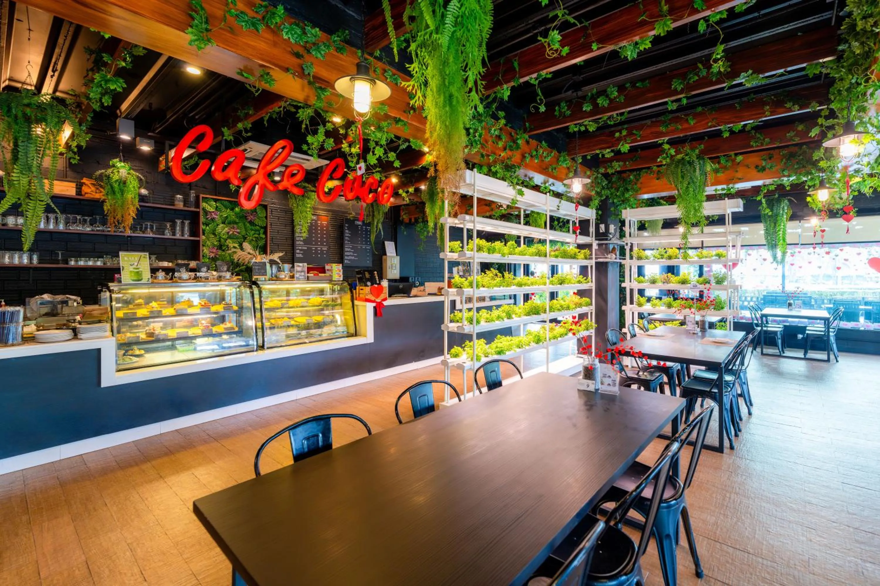 Restaurant/places to eat in Bangsaen Heritage Hotel