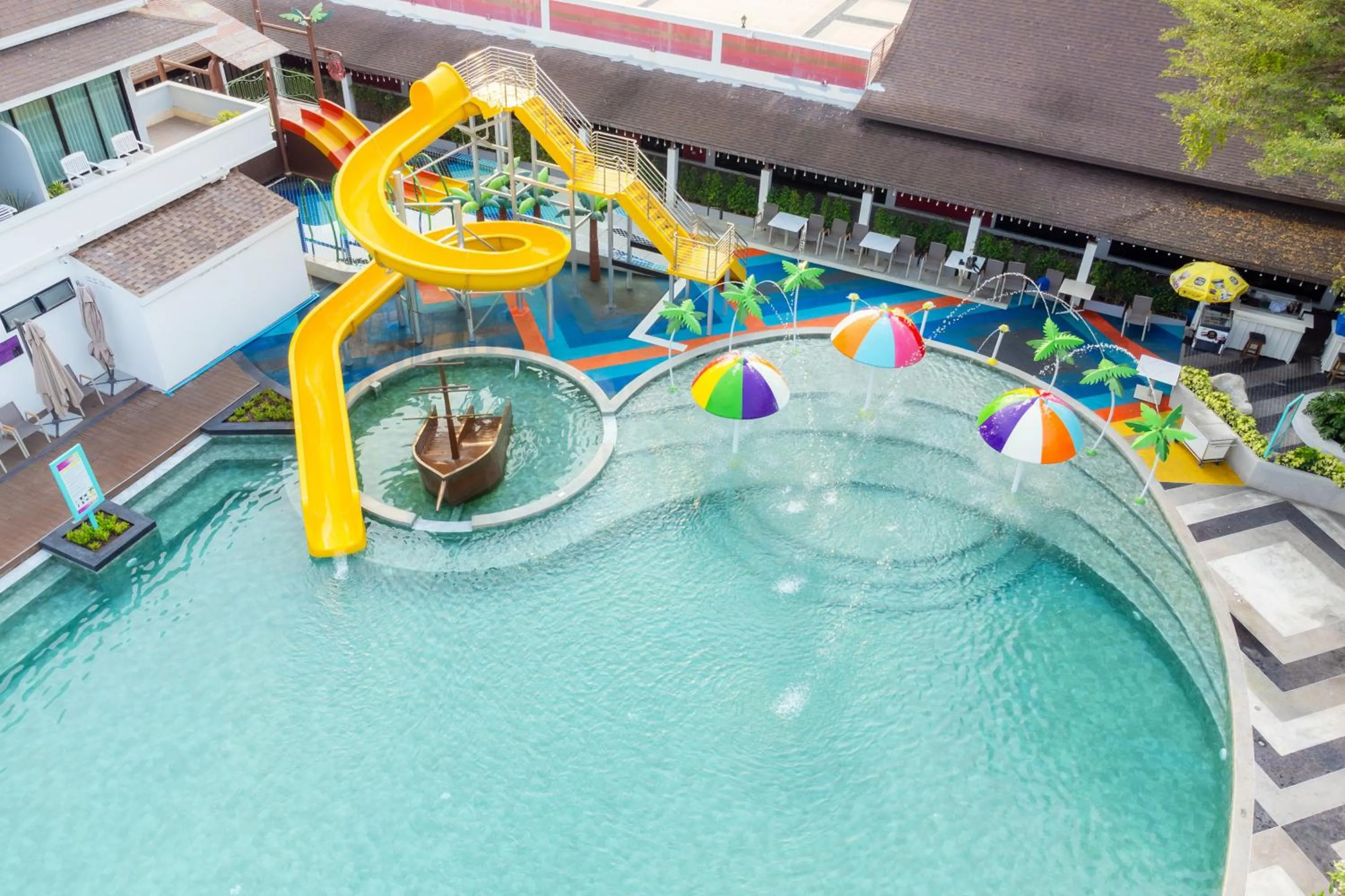 Aqua park in Bangsaen Heritage Hotel