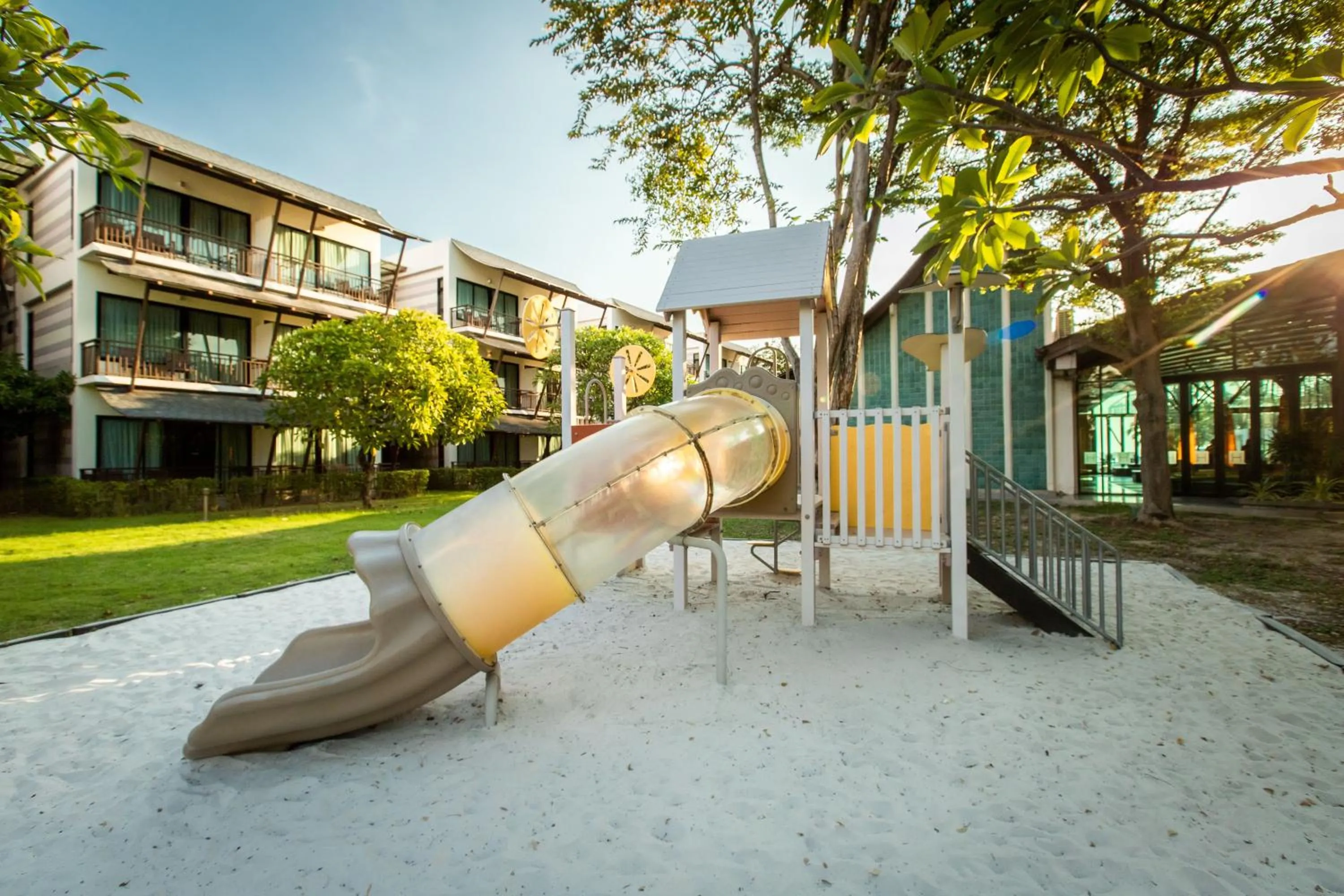 Children play ground in Bangsaen Heritage Hotel