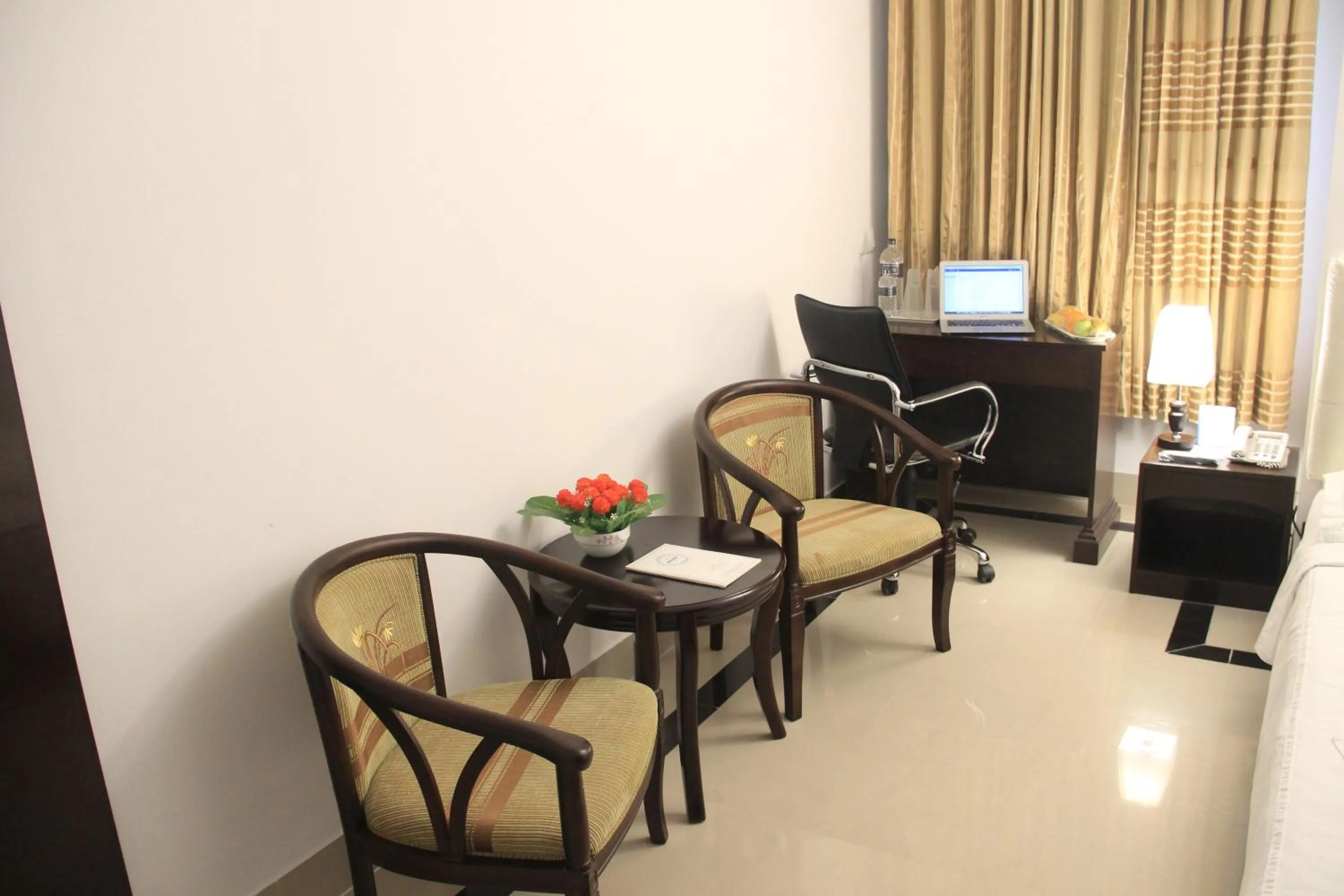 Bedroom in Aristocrat Inn - Lake Park & USA club