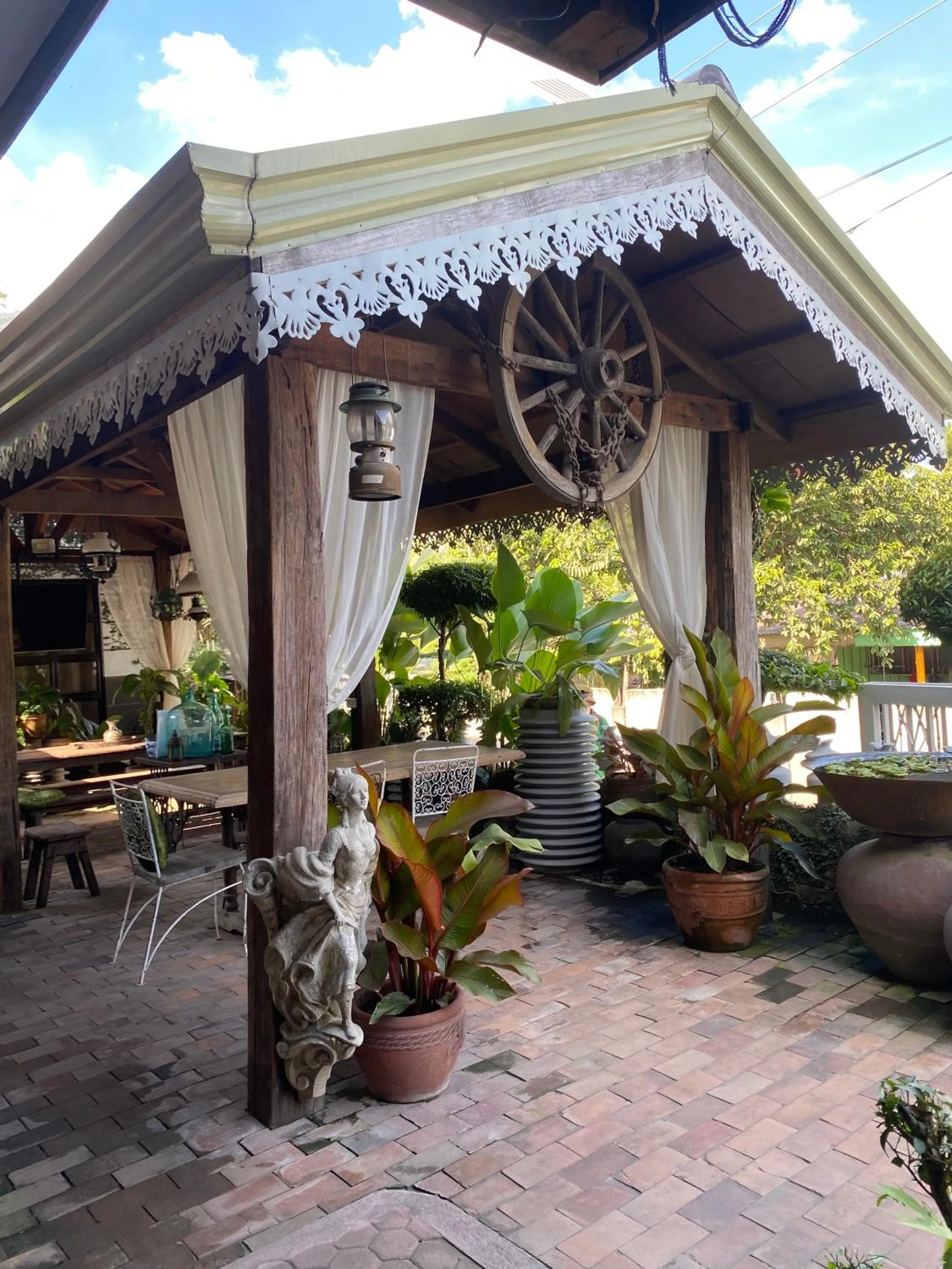 Mount Pinatubo Base Camp at CASA HERMOGINA