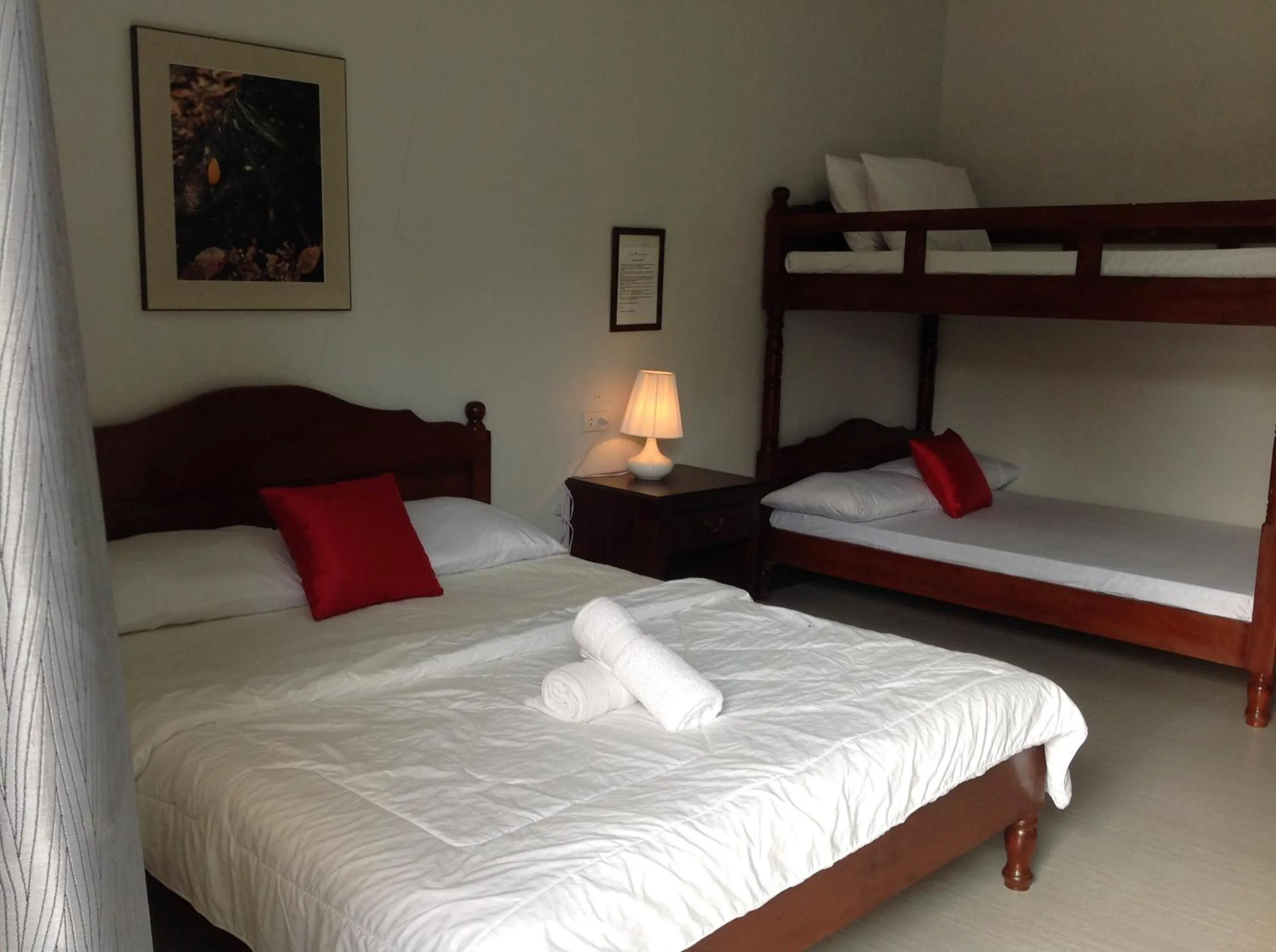 bunk bed, Bed in Mount Pinatubo Base Camp at CASA HERMOGINA