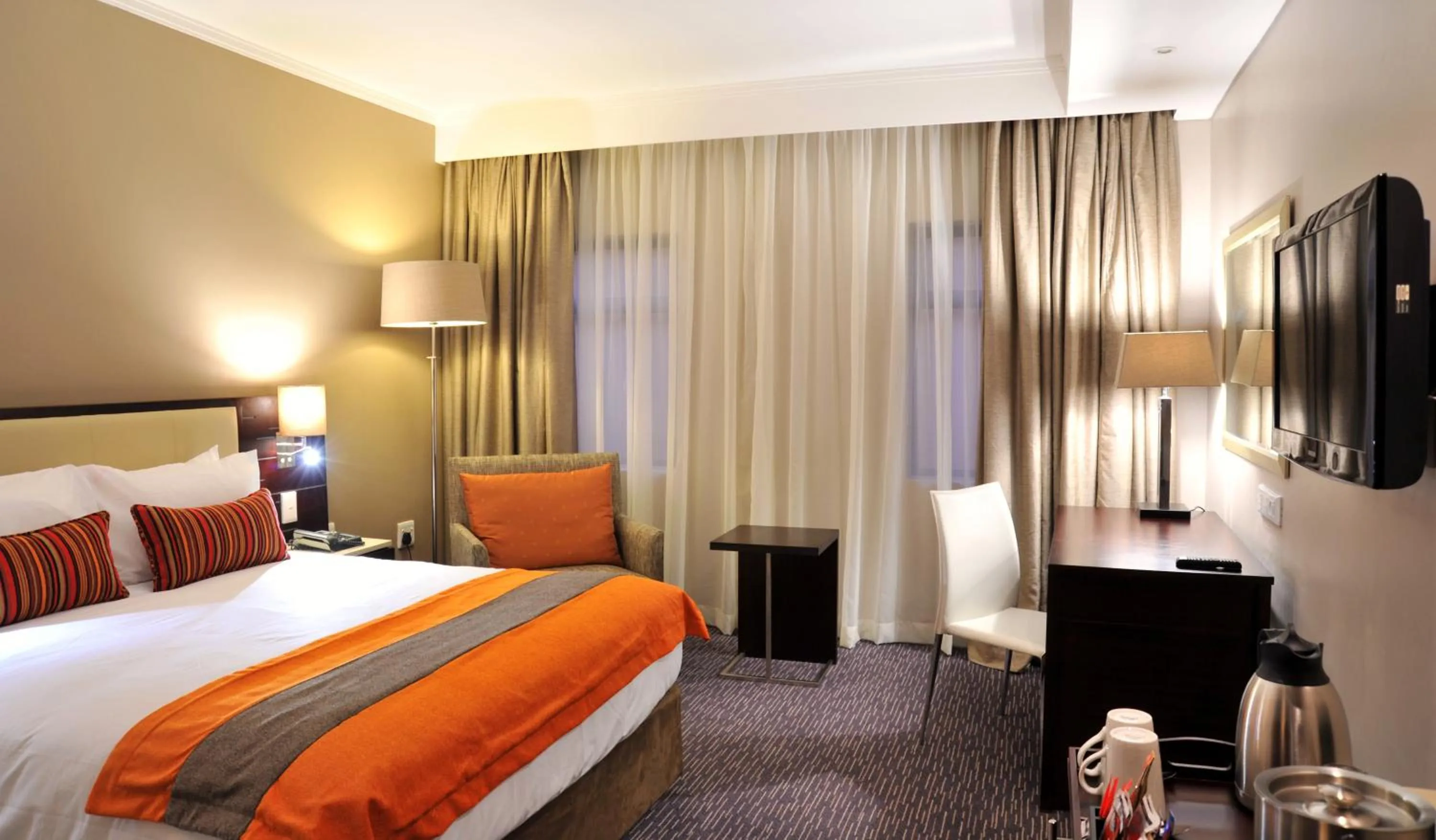 Evening entertainment, Bed in Cresta Mahalapye Hotel