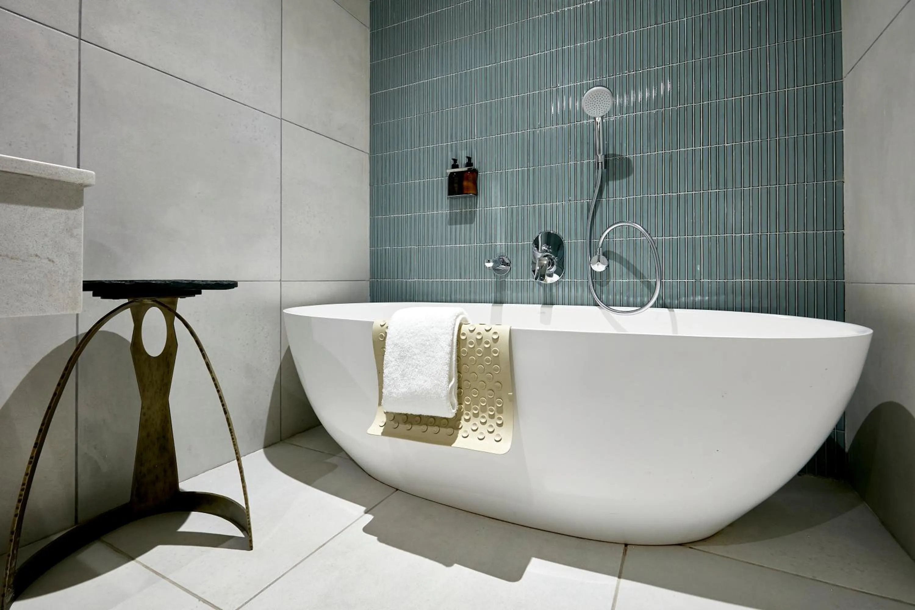 Bathroom in Cresta Mahalapye Hotel