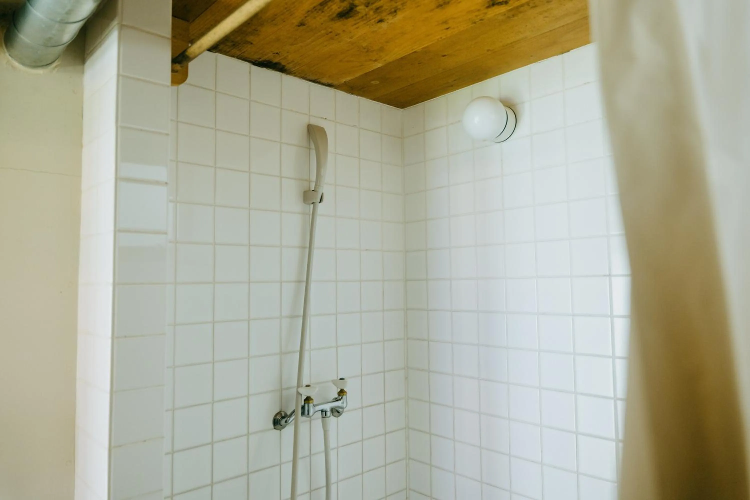 Shower in Hostel Saruya