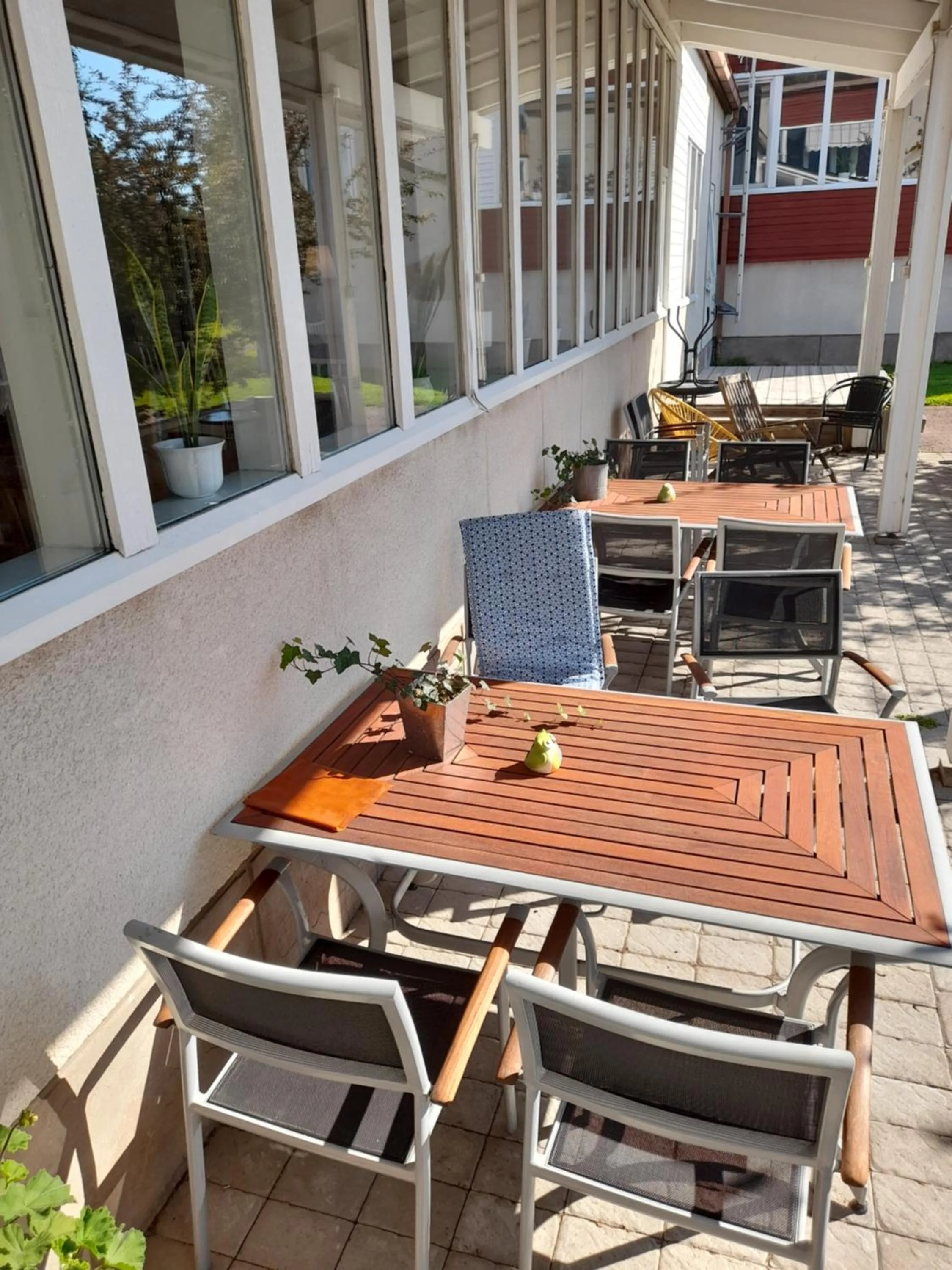 Patio in Kristinebergs Bed & Breakfast