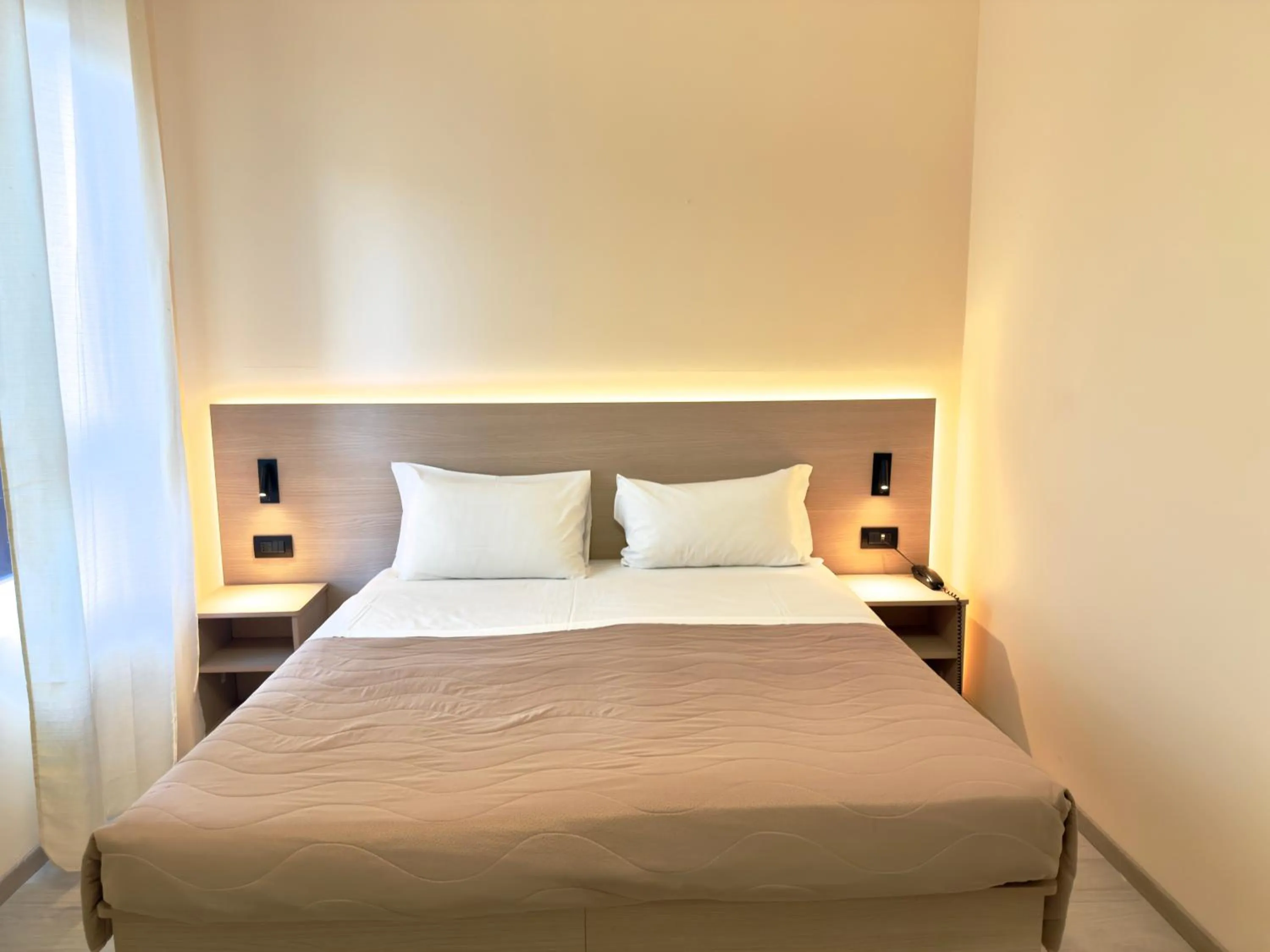 Bedroom, Bed in Hotel Molise 2