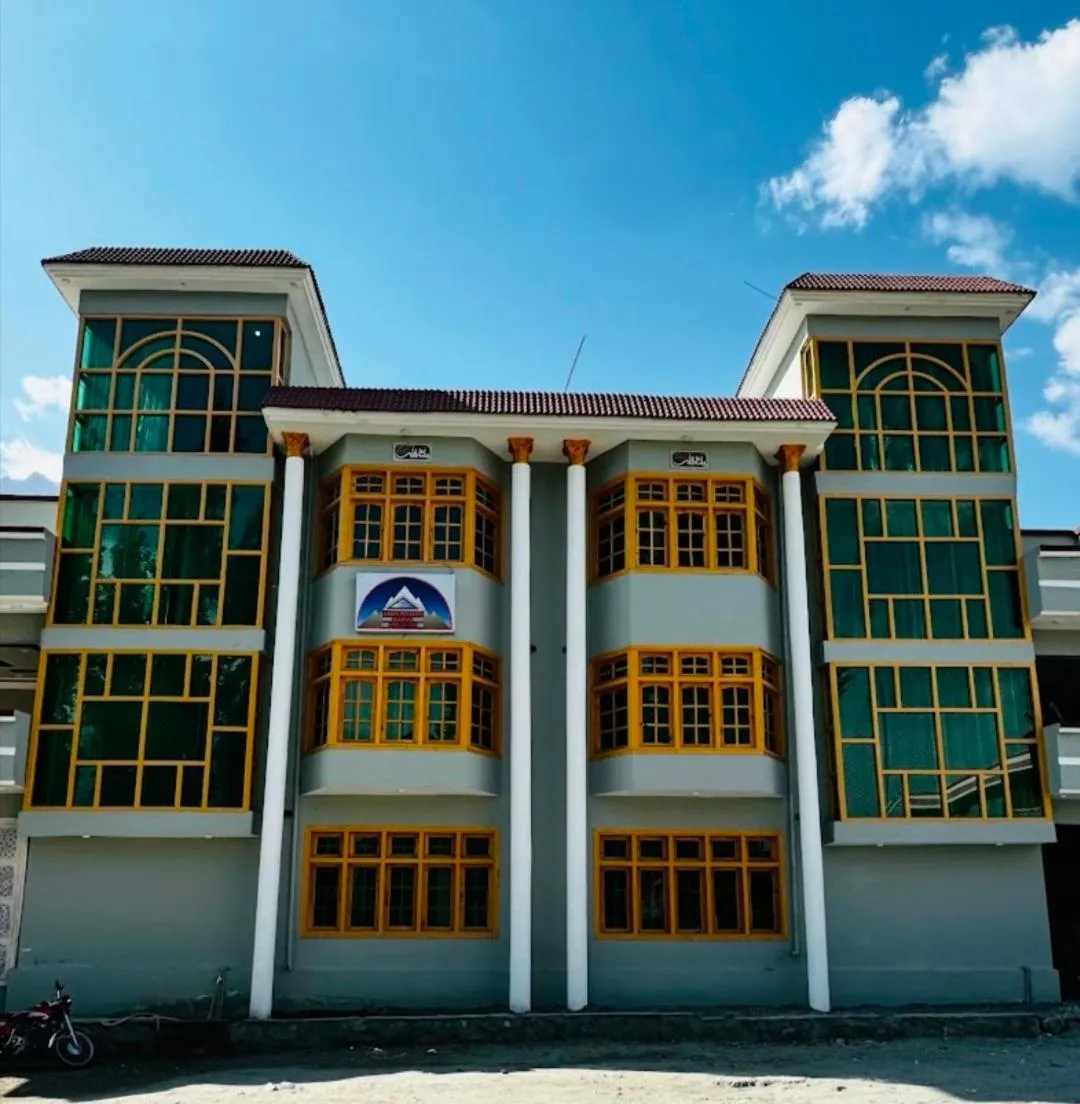 Adventure Sarai Hotel Skardu