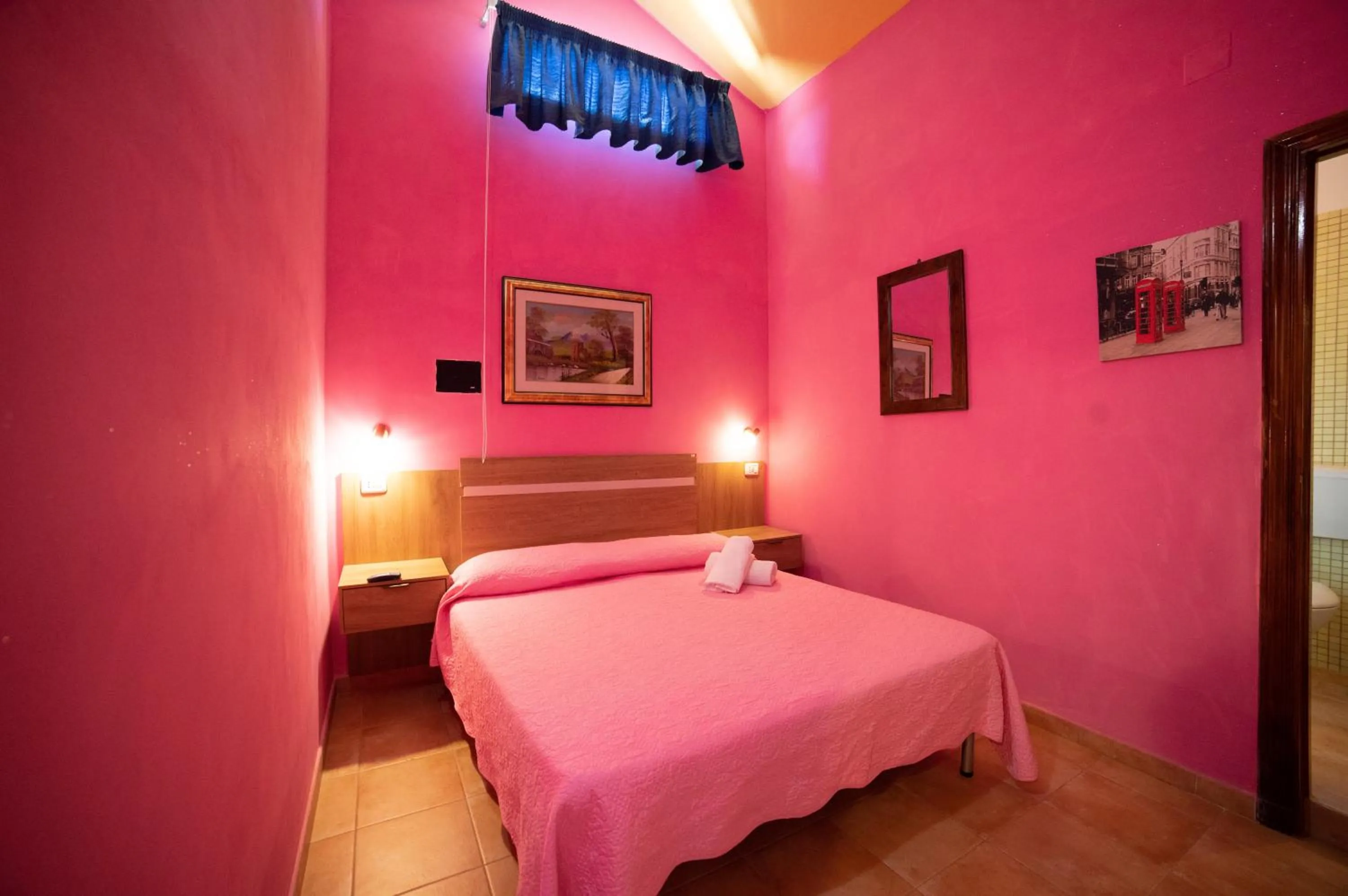 Bed in Coppola Rossa Relax