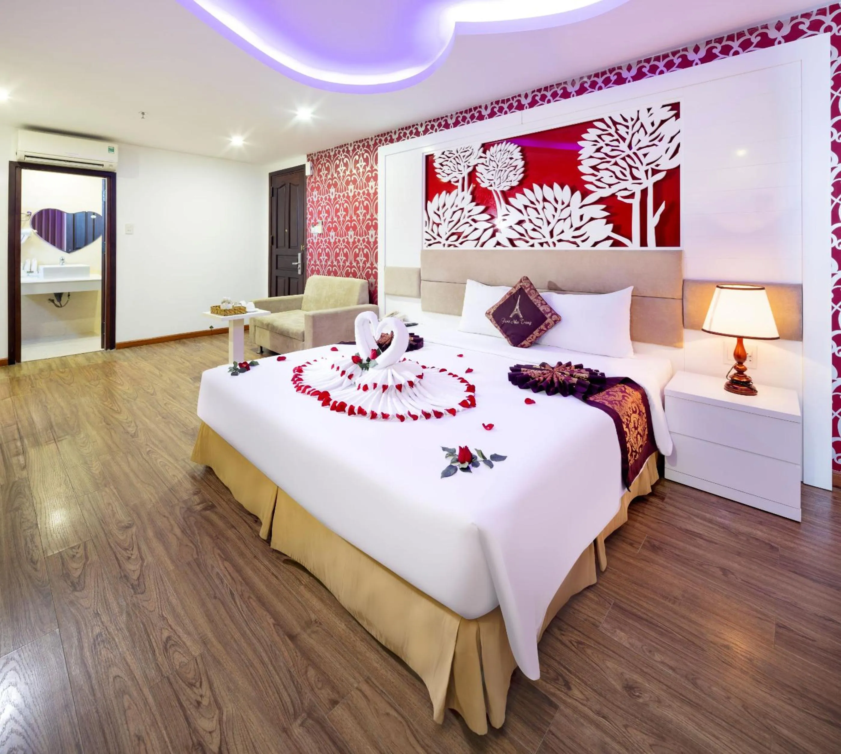 Bathroom, Bed in Paris Luxury Hotel & Apartment Nha Trang