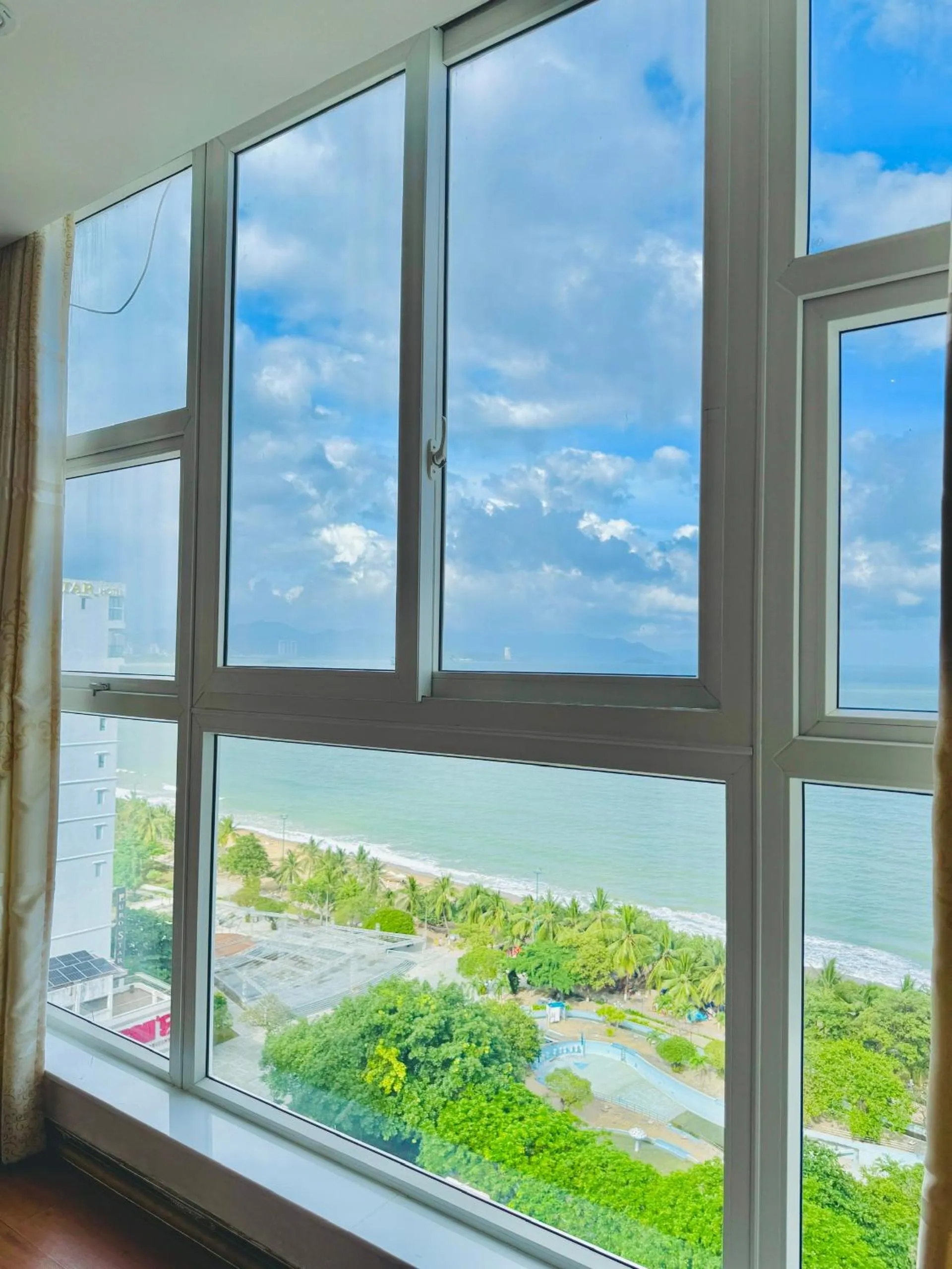 Sea view in Paris Luxury Hotel & Apartment Nha Trang
