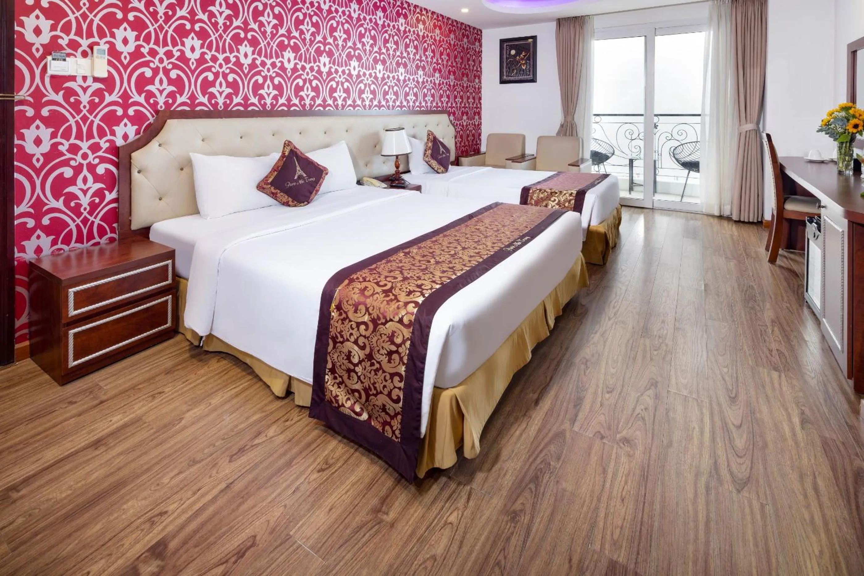 Photo of the whole room, Bed in Paris Luxury Hotel & Apartment Nha Trang