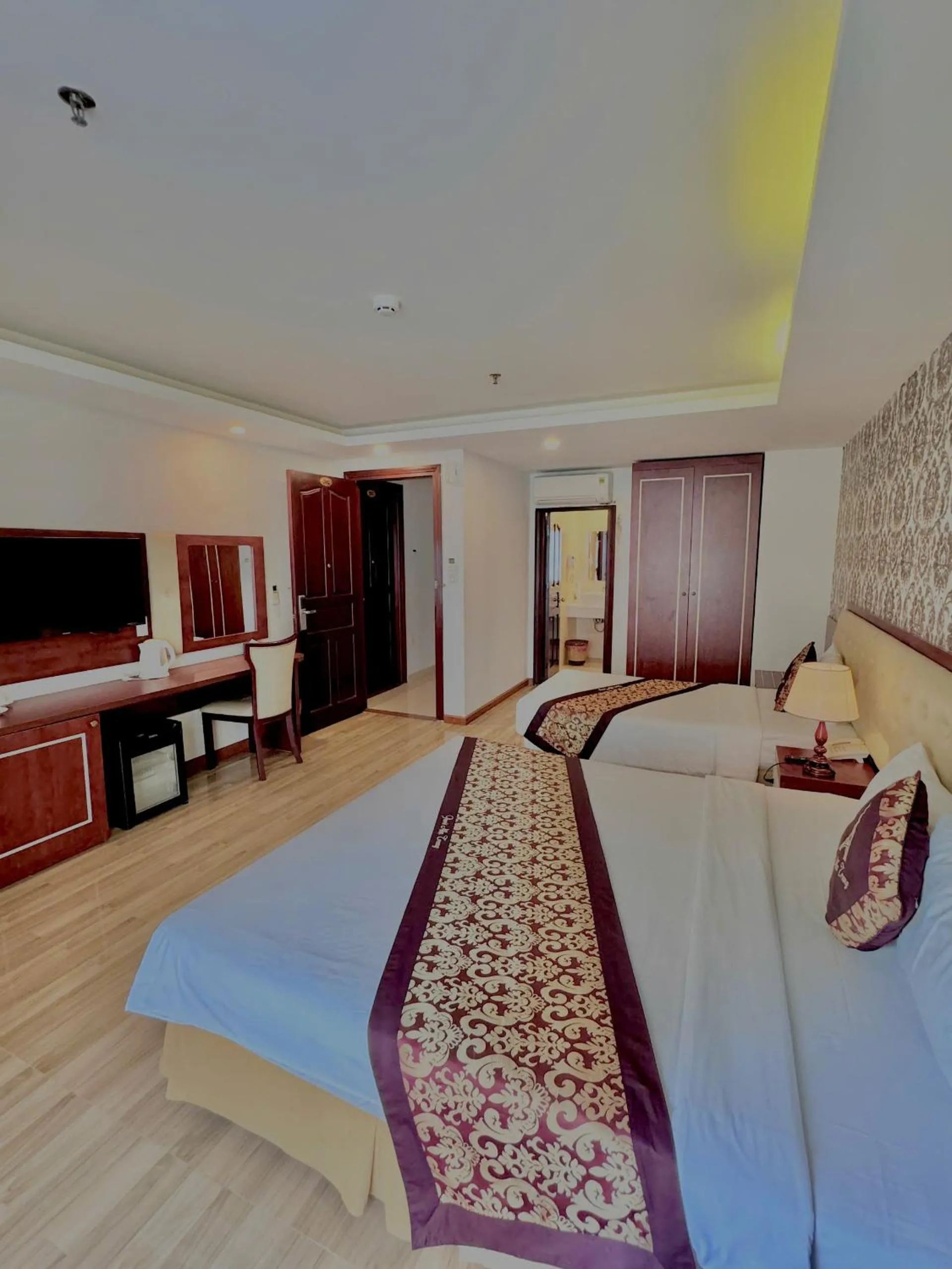 Bedroom, Bed in Paris Luxury Hotel & Apartment Nha Trang
