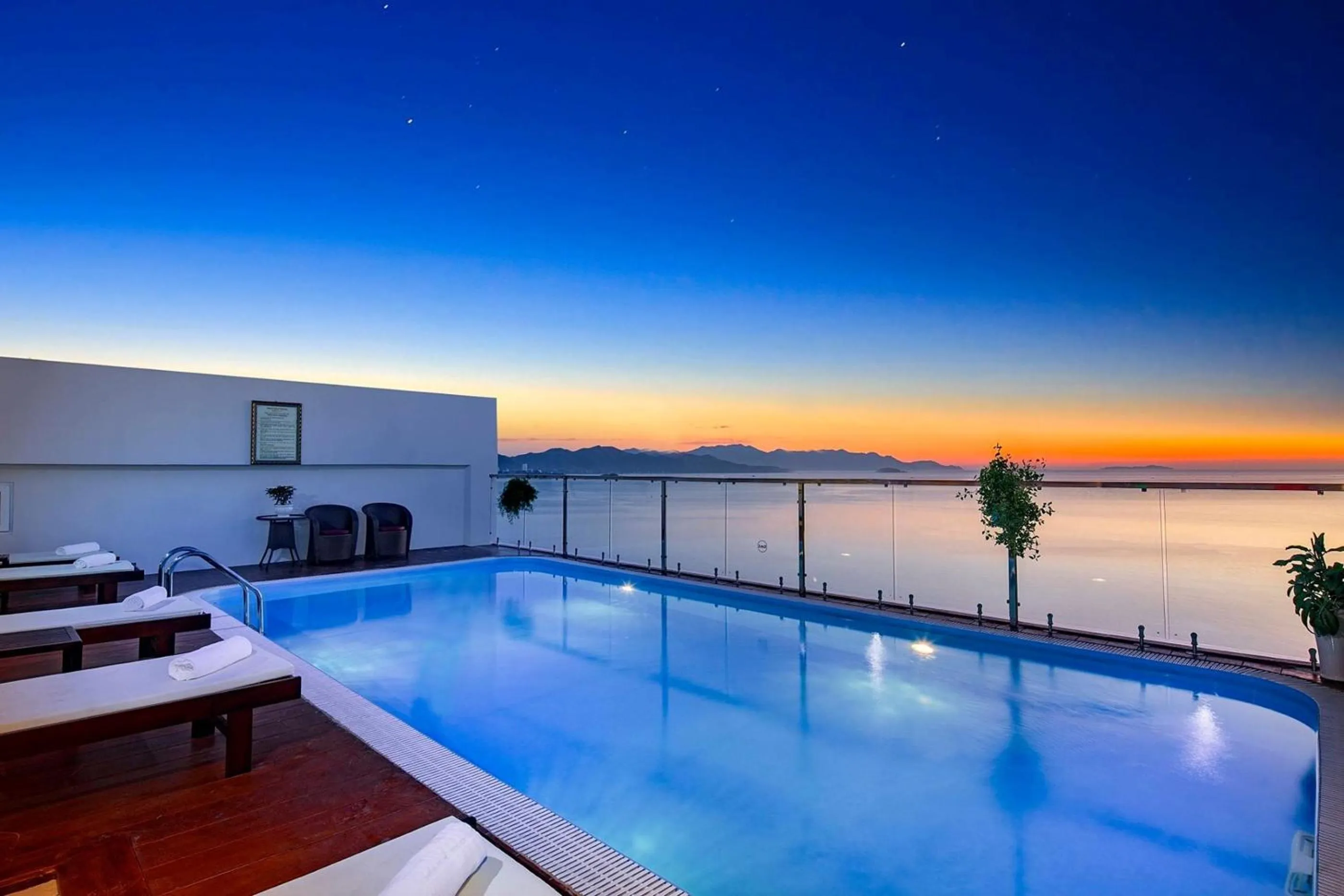 Pool view in Paris Luxury Hotel & Apartment Nha Trang