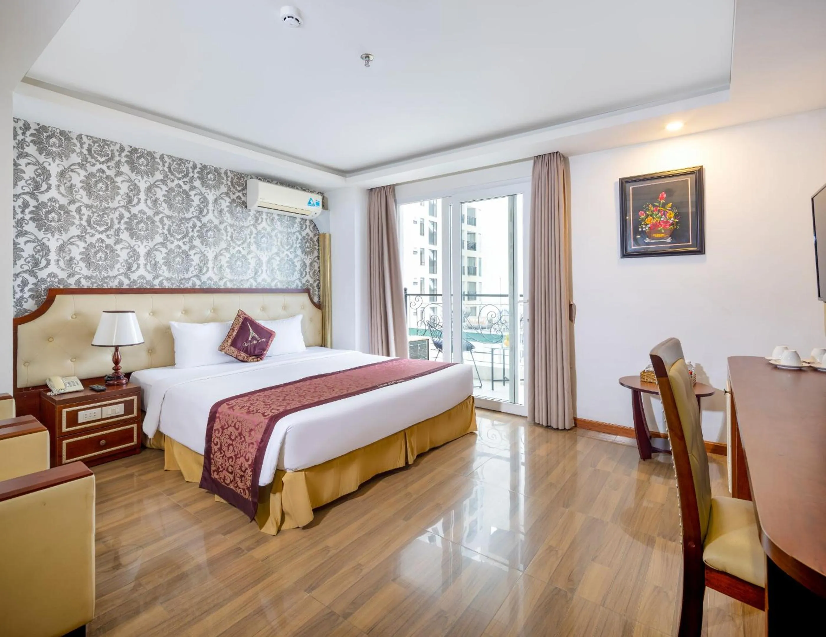 Bedroom, Bed in Paris Luxury Hotel & Apartment Nha Trang