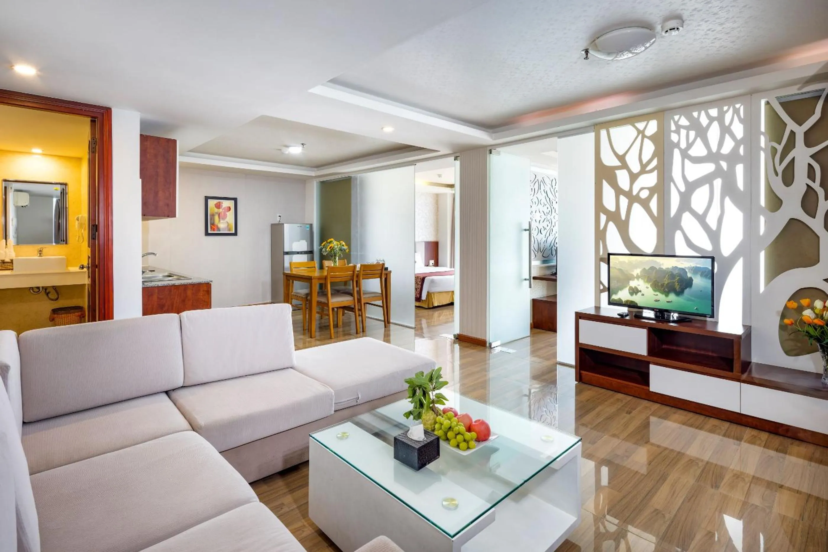Living room in Paris Luxury Hotel & Apartment Nha Trang