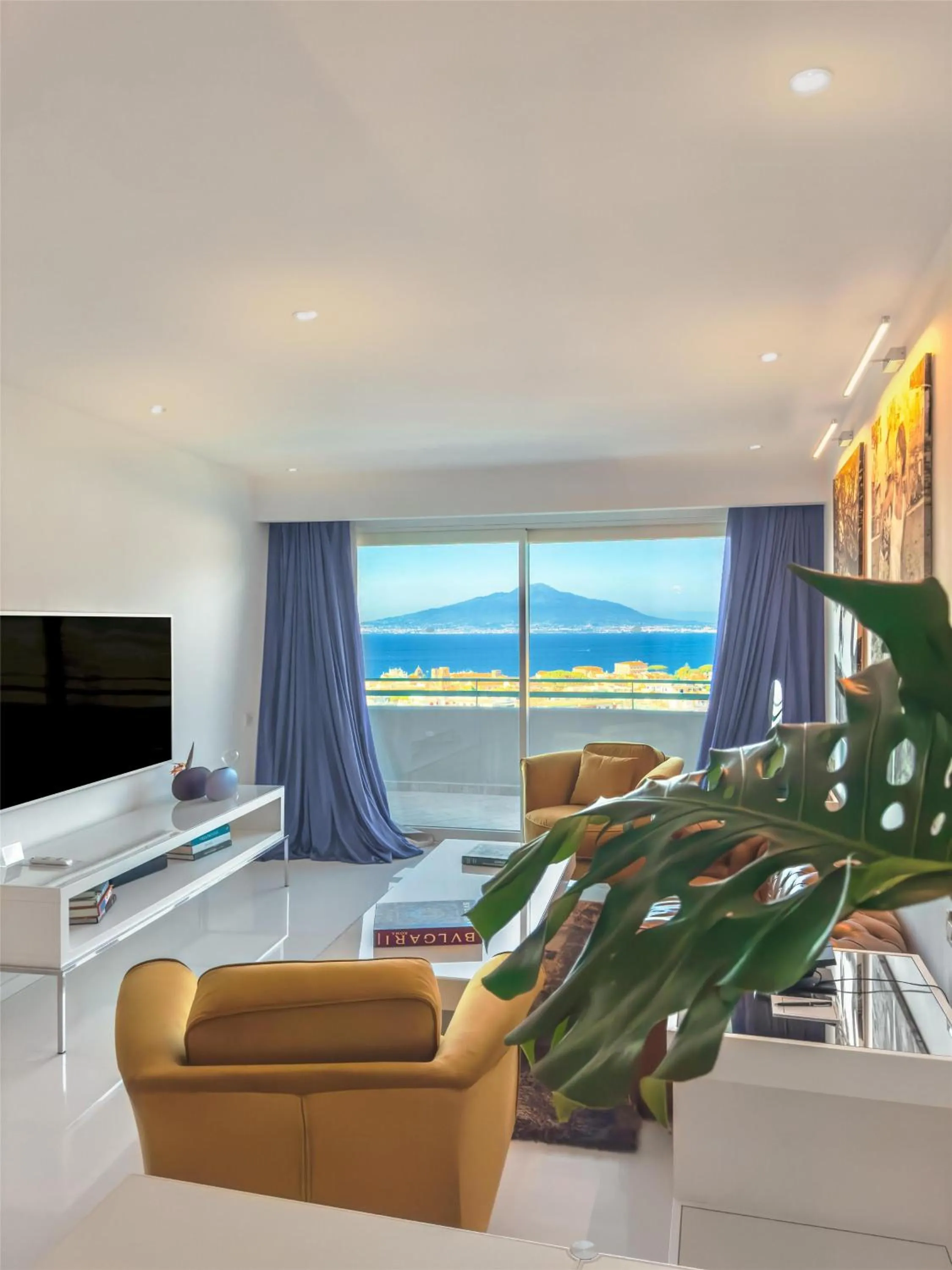 Living room in Hilton Sorrento Palace