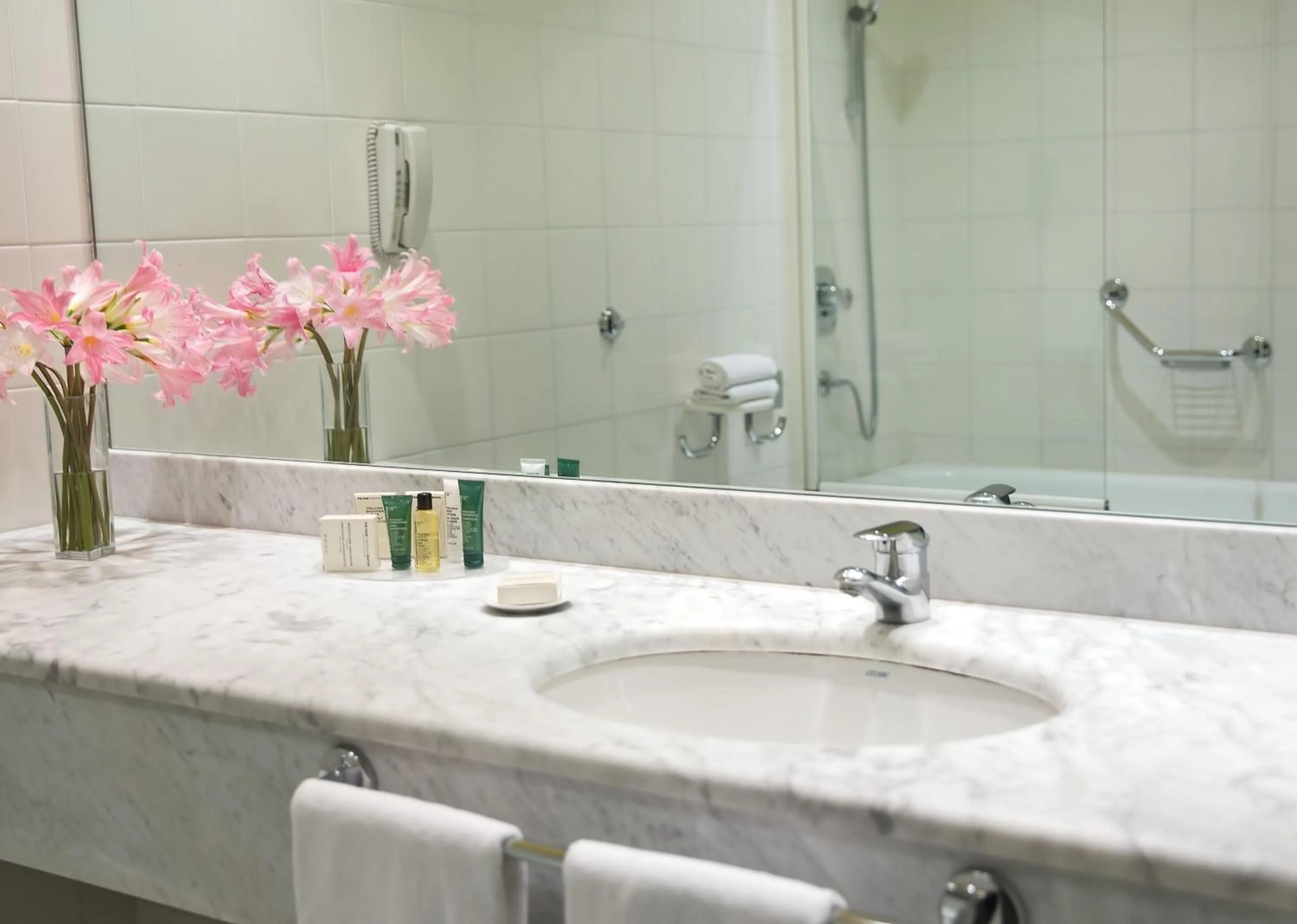 Bathroom in Hilton Sorrento Palace