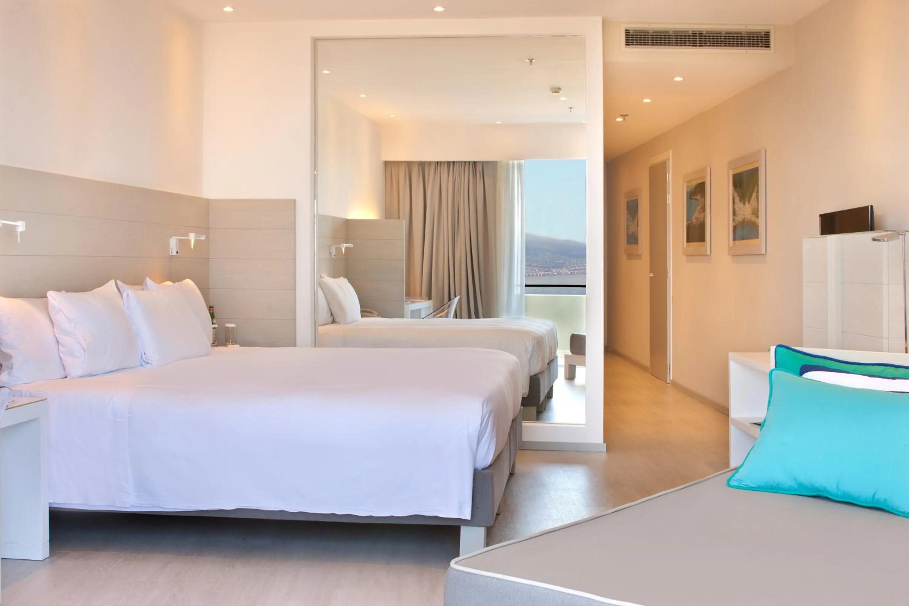 Bed in Hilton Sorrento Palace