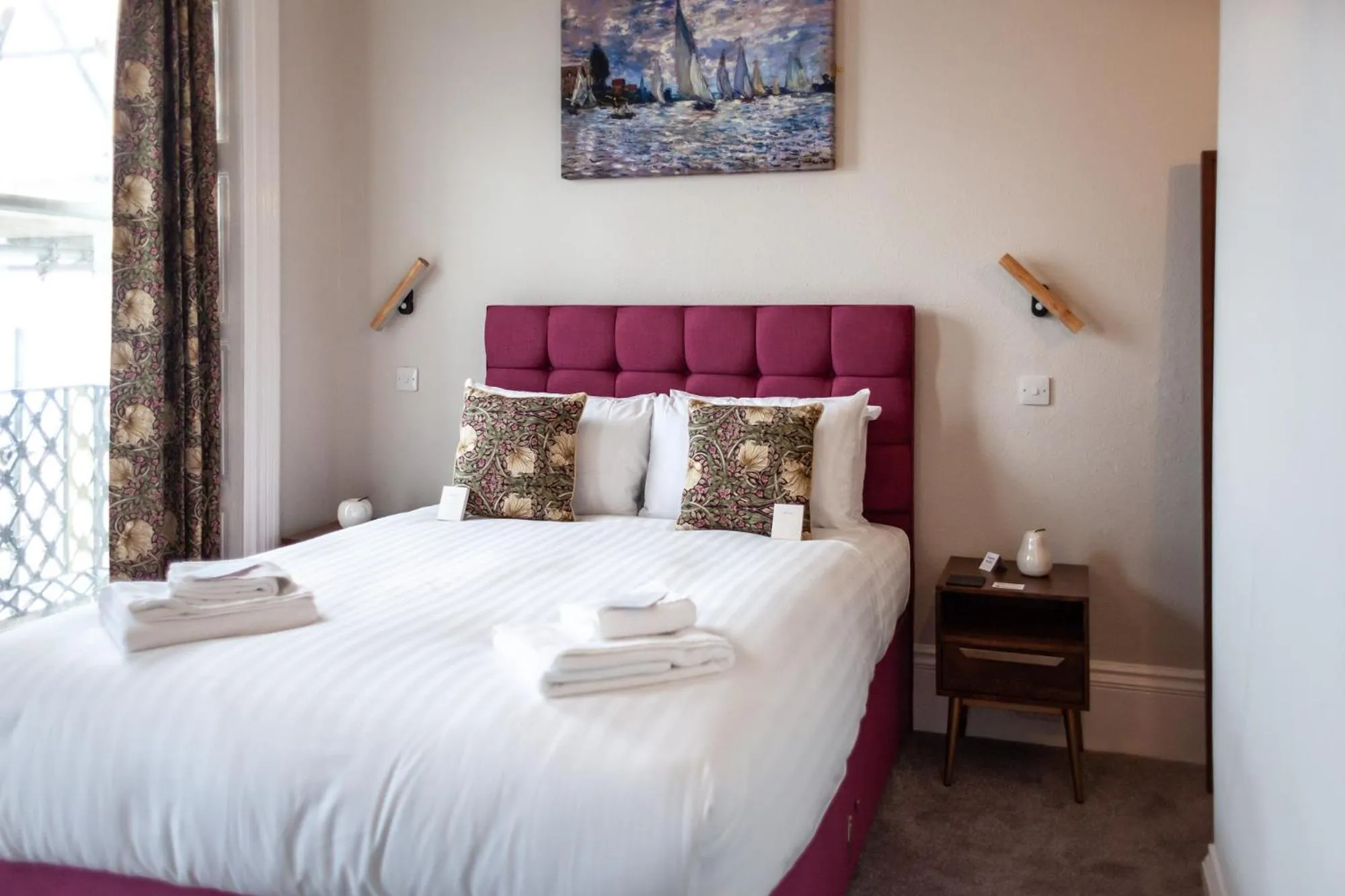 Bedroom, Bed in Gresham Guest House