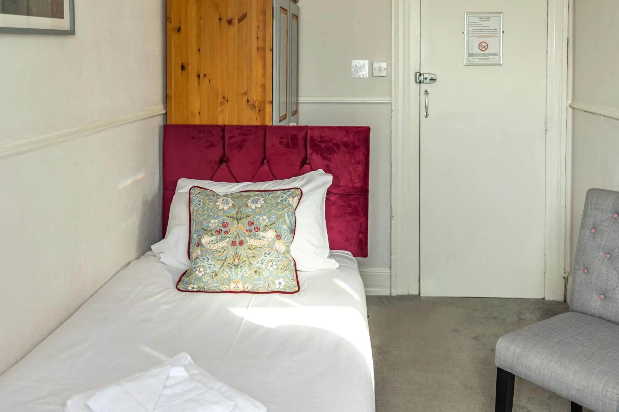 Bed in Gresham Guest House